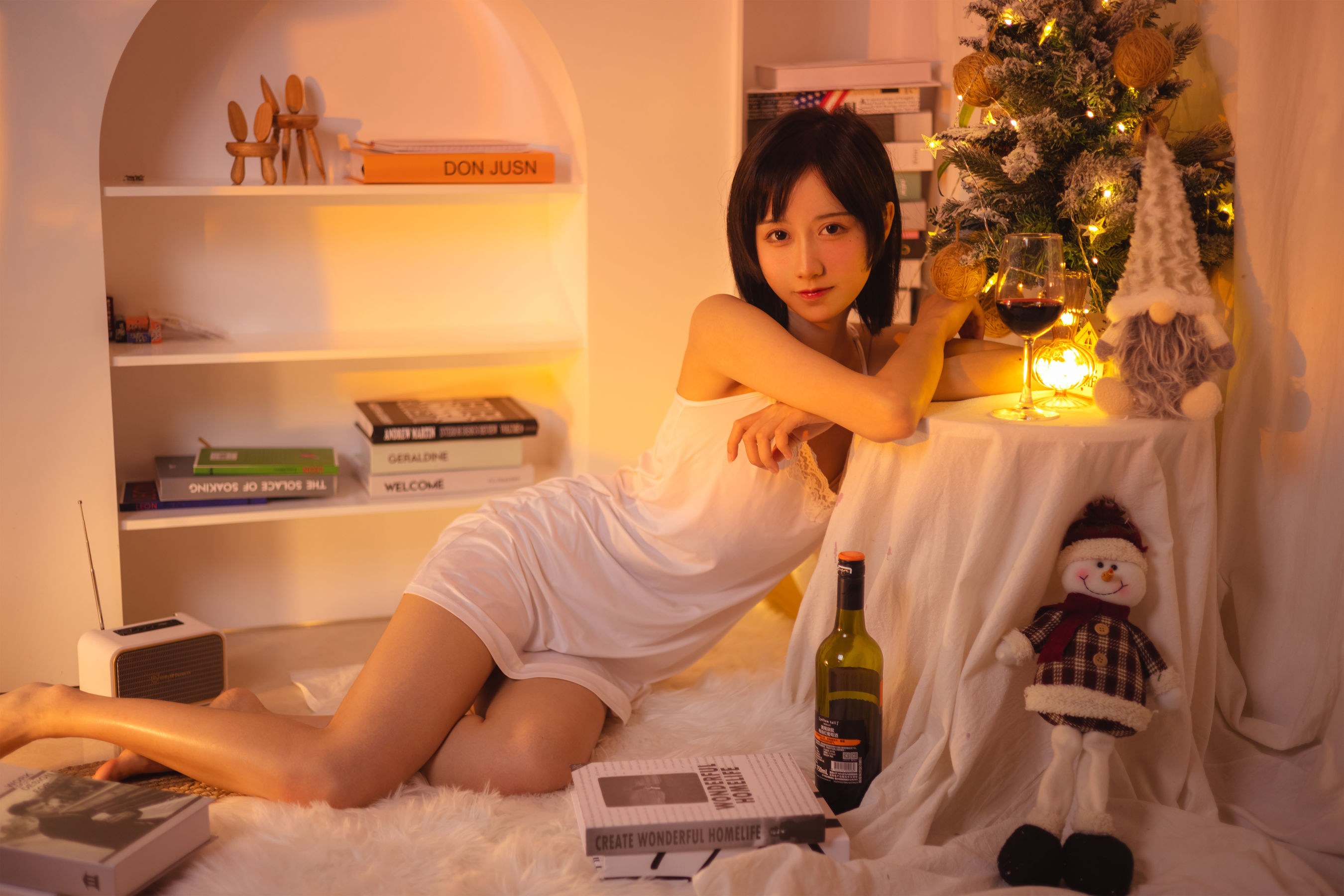 [福利COS] 萌系小姐姐木绵绵OwO - 红酒好喝