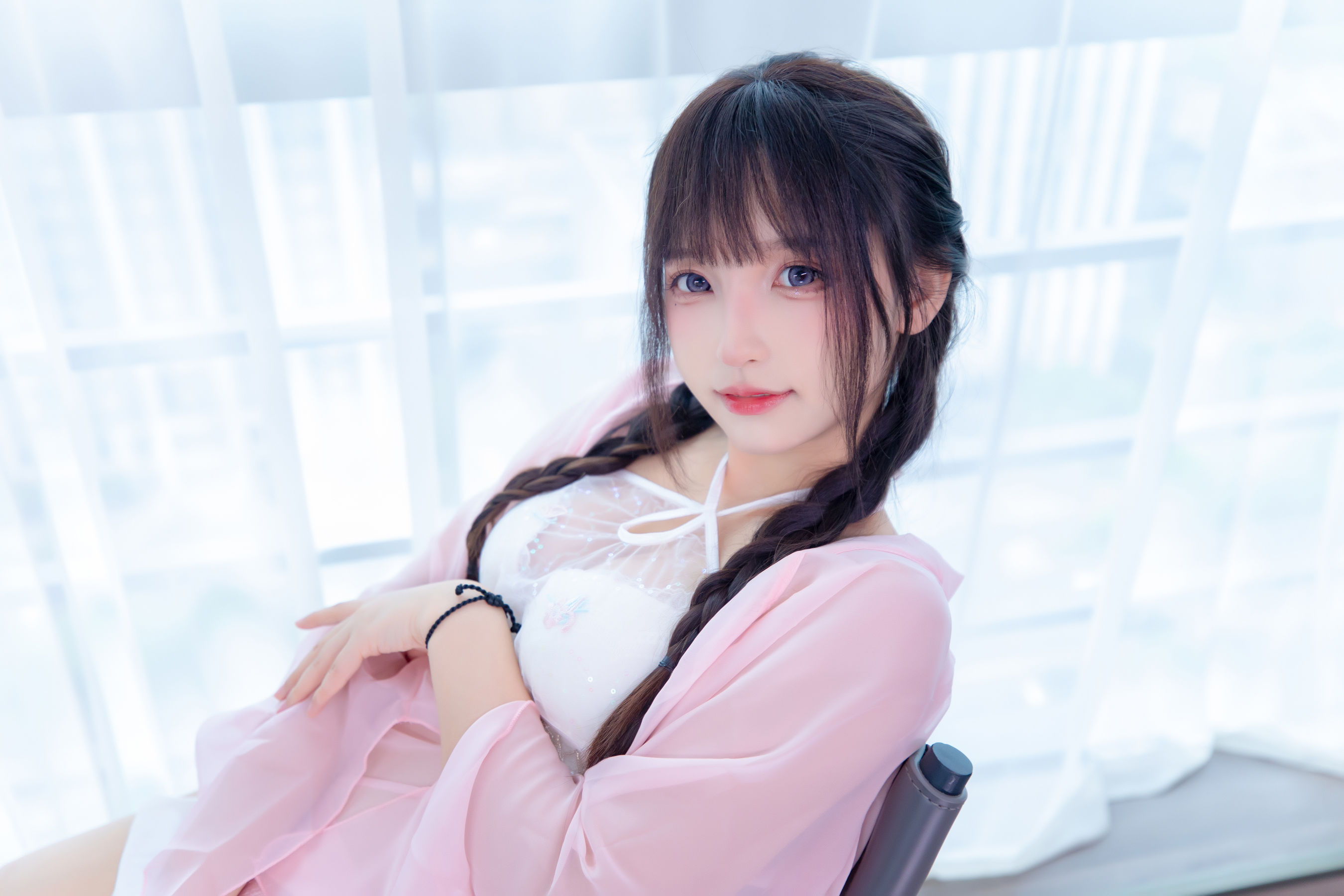 [福利COS] 萝莉神楽板真冬 之桃花潭水