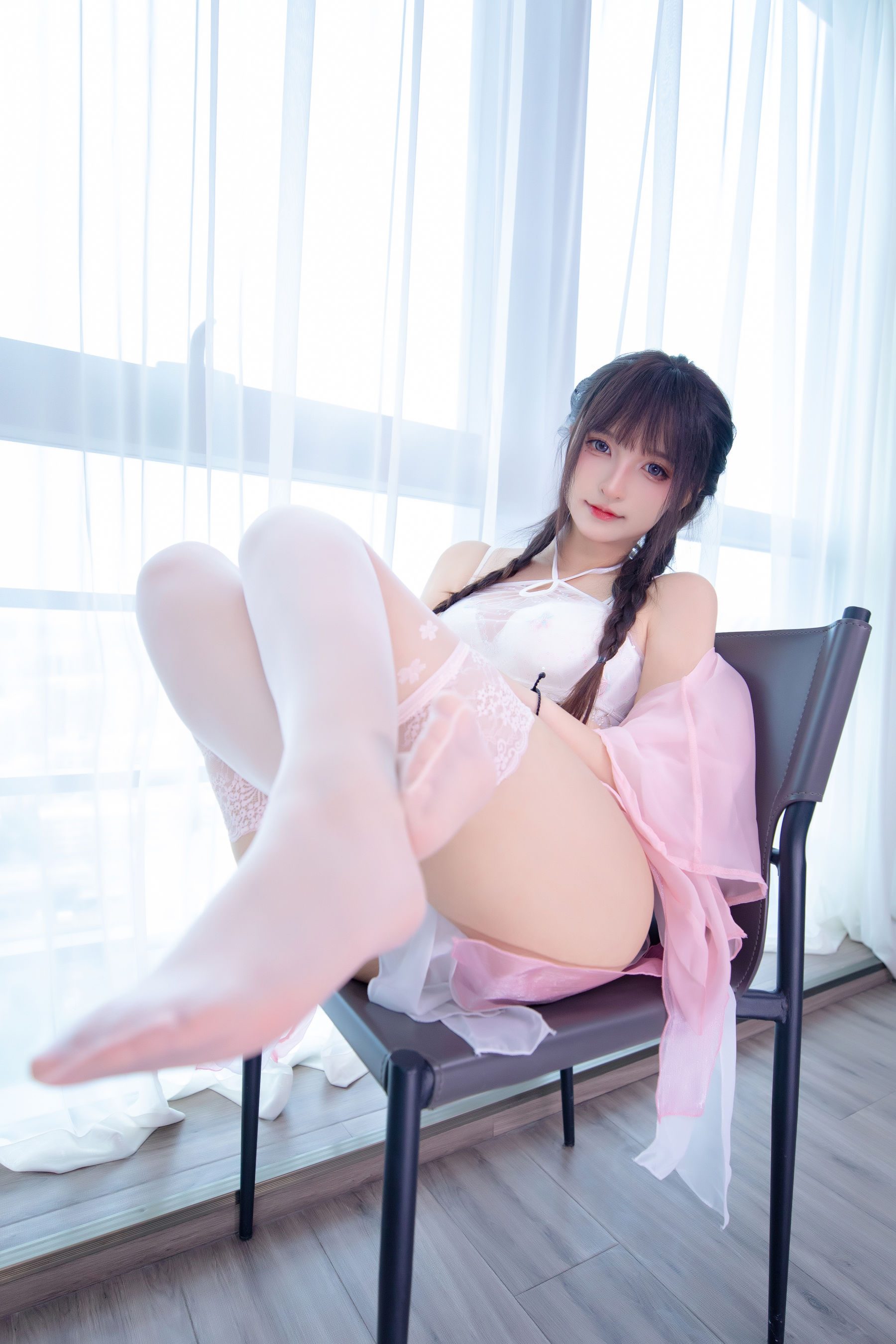 [福利COS] 萝莉神楽板真冬 之桃花潭水