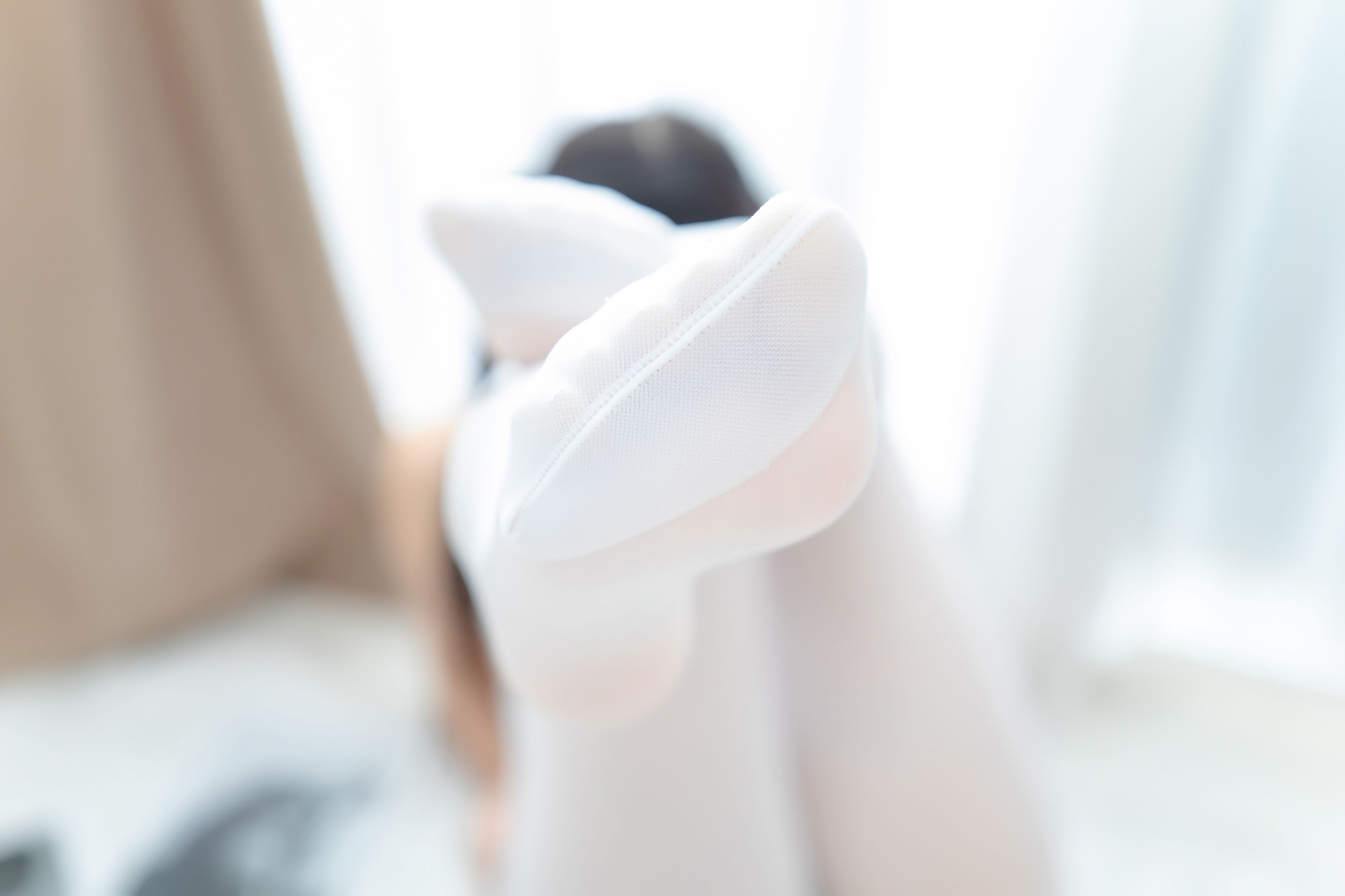 [福利COS] 萝莉神楽板真冬 之牛仔兔兔