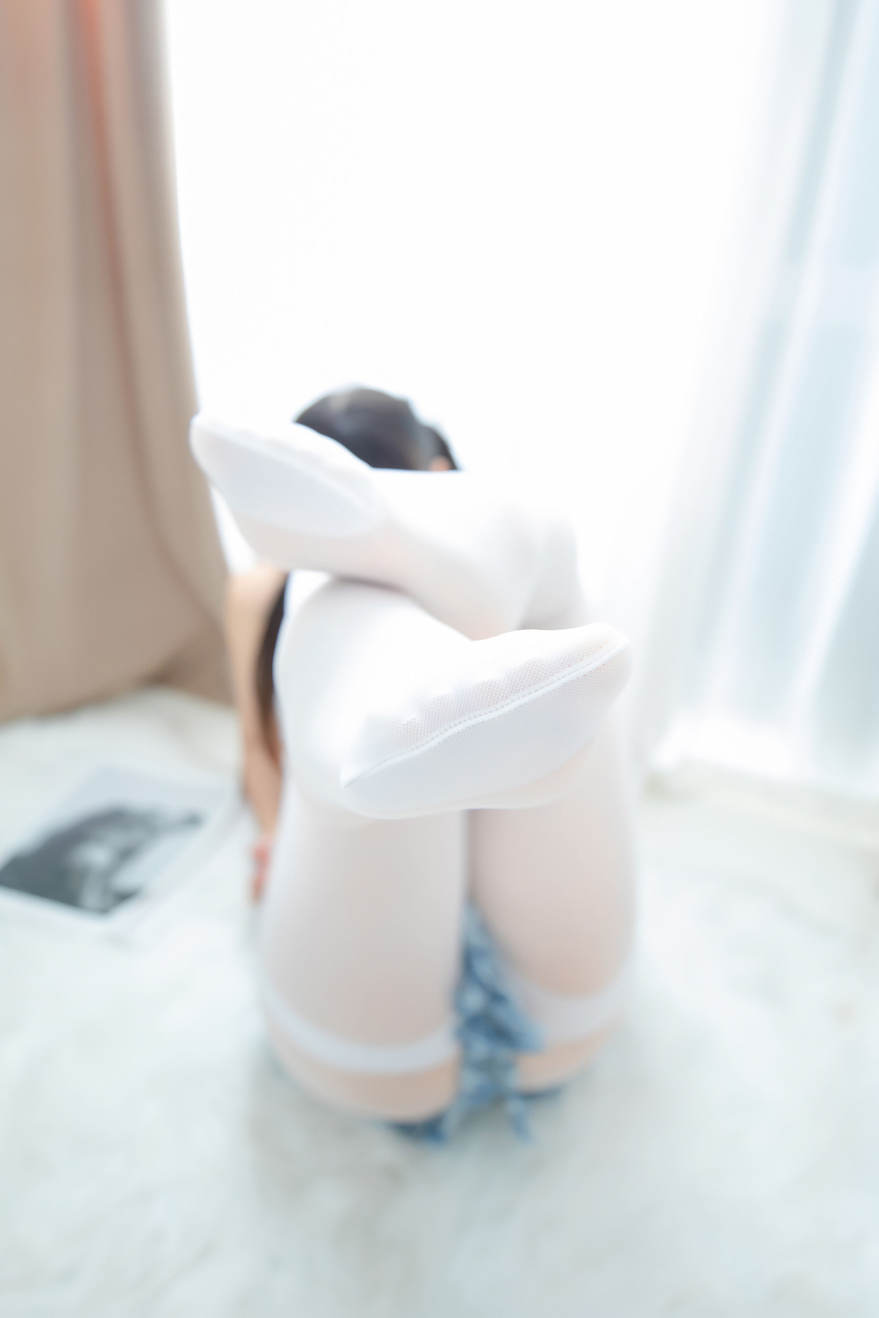[福利COS] 萝莉神楽板真冬 之牛仔兔兔