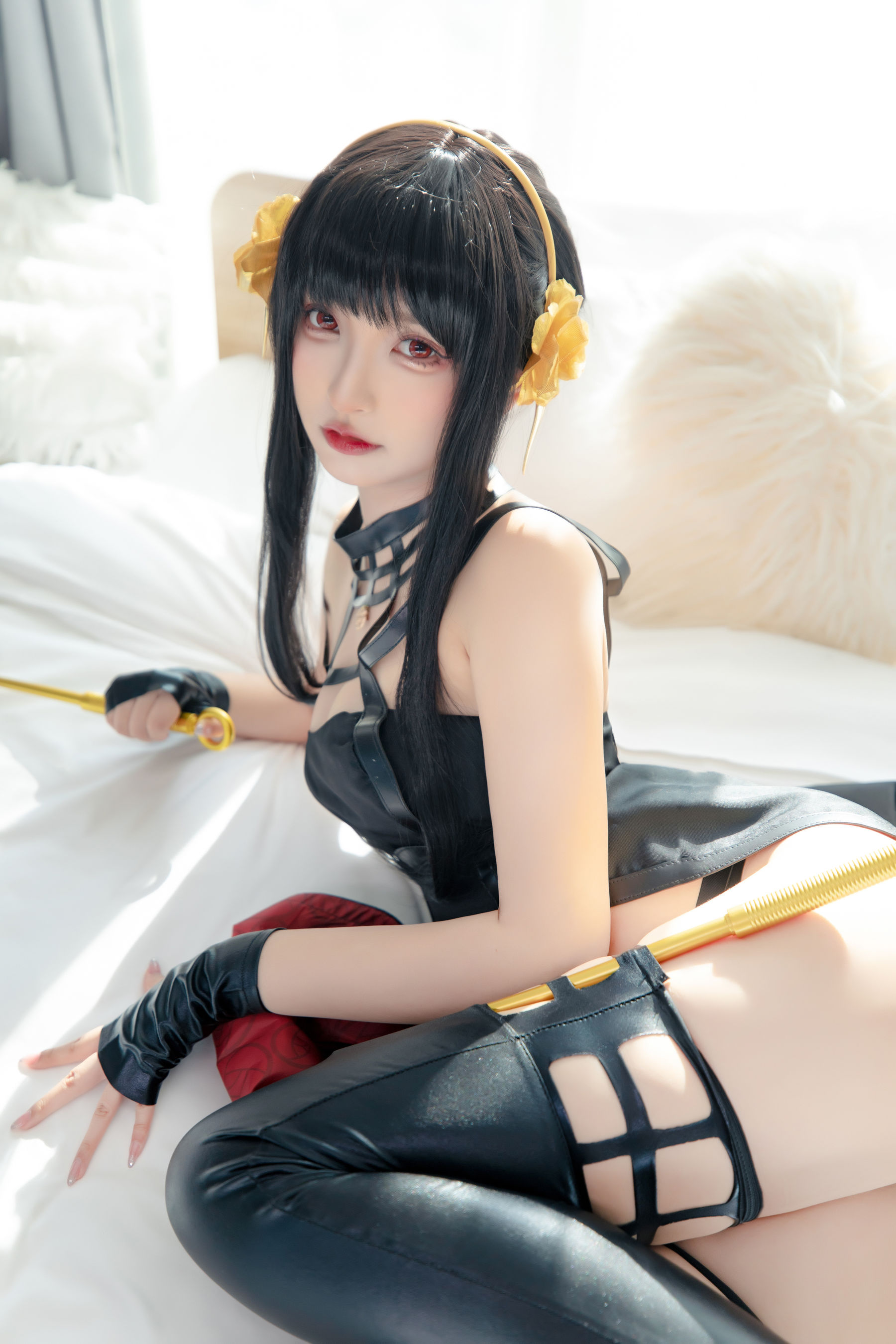 [福利COS] 萝莉神楽板真冬 之约尔太太