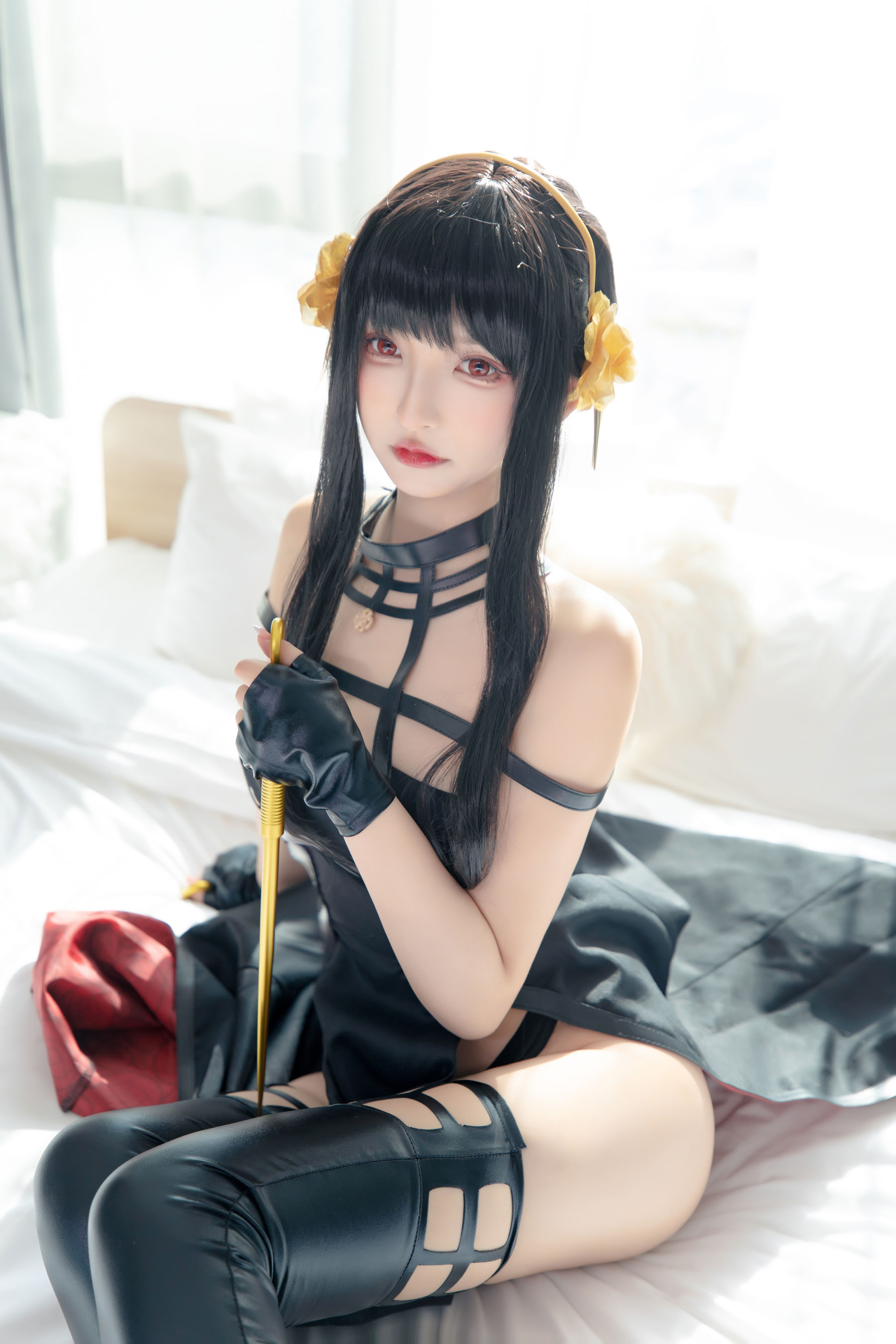 [福利COS] 萝莉神楽板真冬 之约尔太太