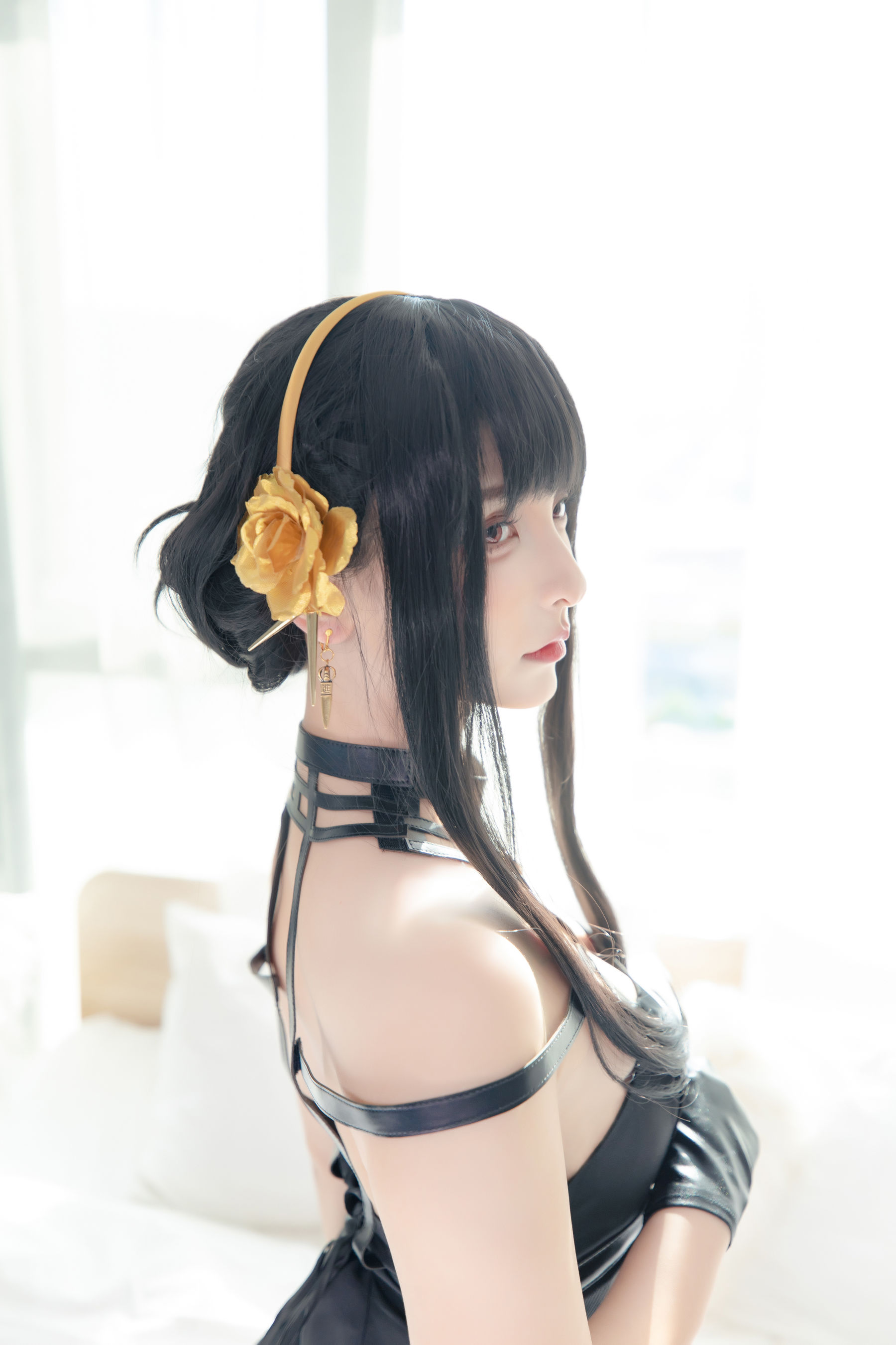 [福利COS] 萝莉神楽板真冬 之约尔太太