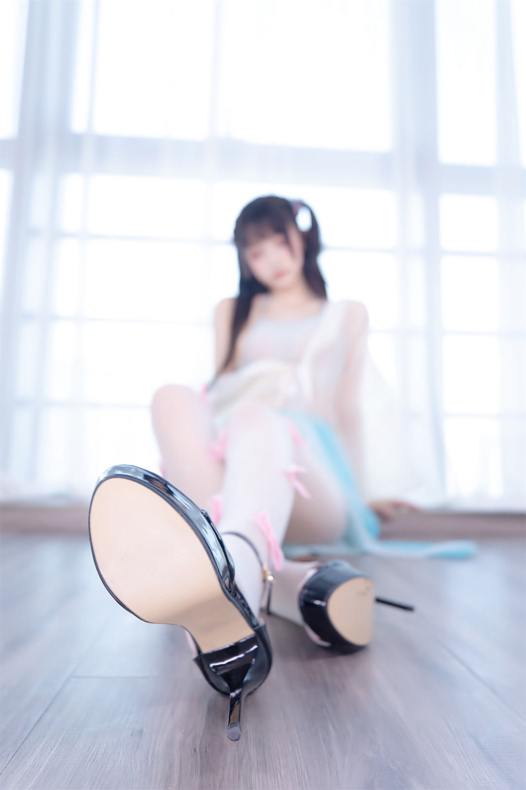 [福利COS] 萝莉神楽板真冬 之醉梦星河