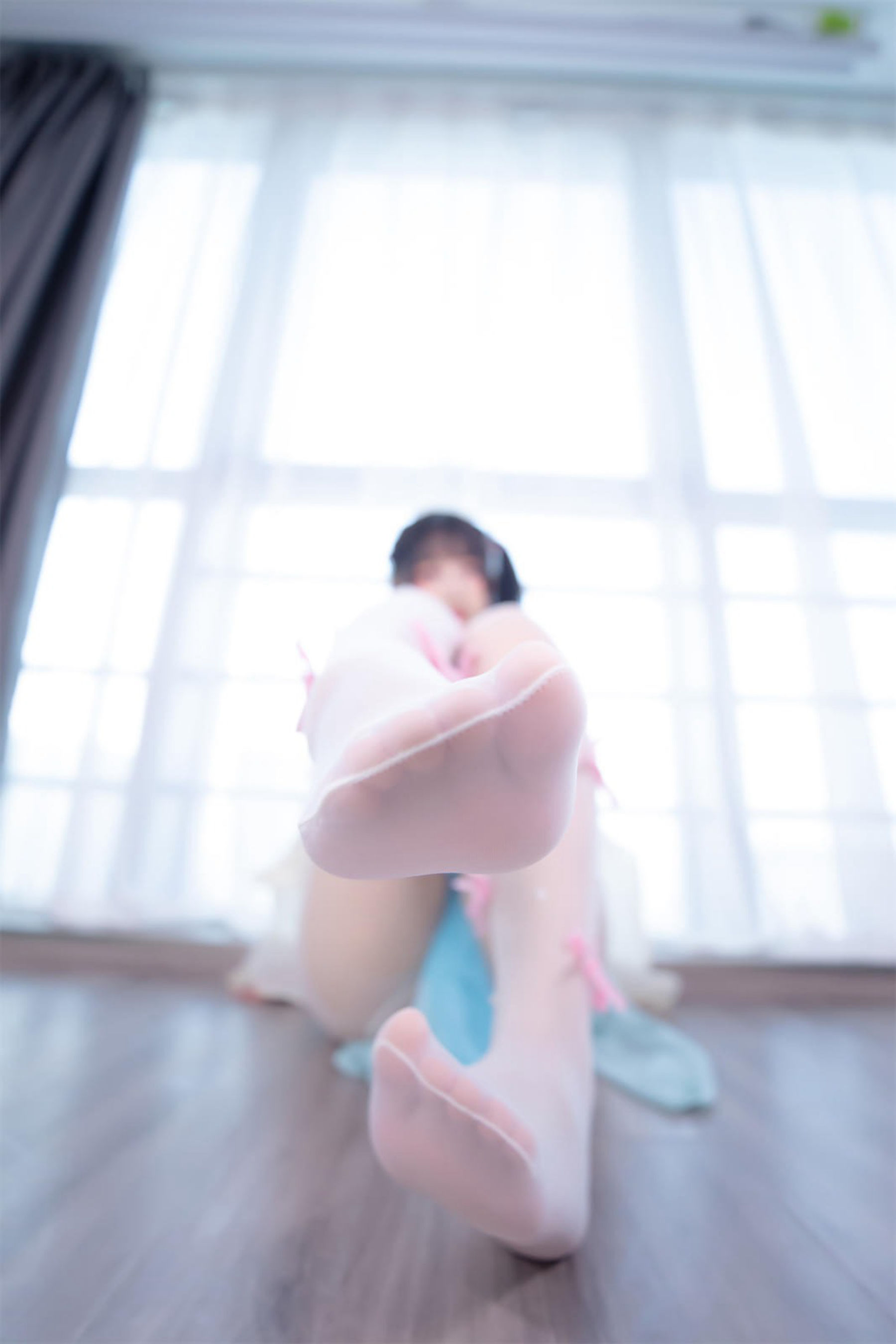 [福利COS] 萝莉神楽板真冬 之醉梦星河