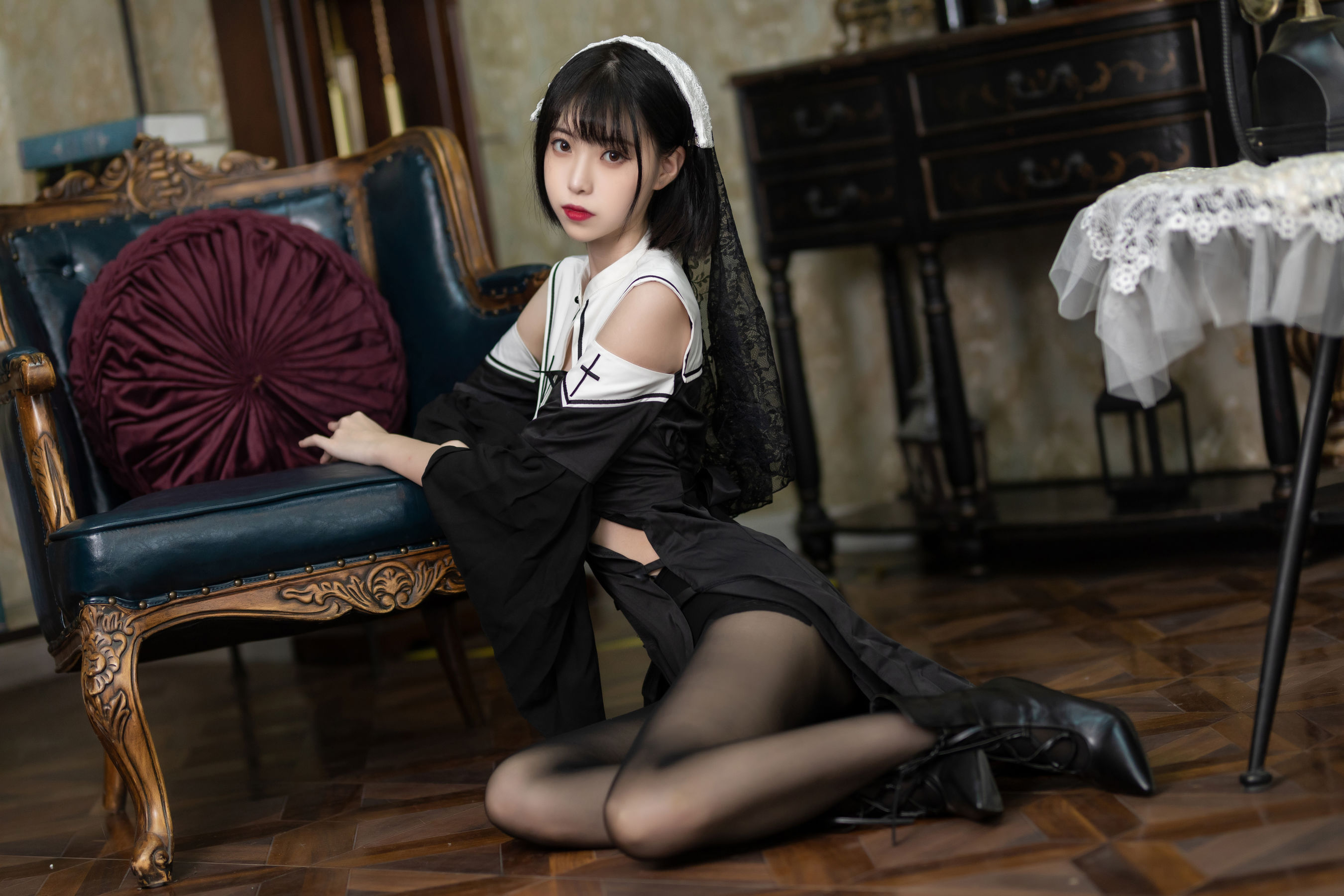 [福利COS] 许岚(叁月life) - 暗黑修女