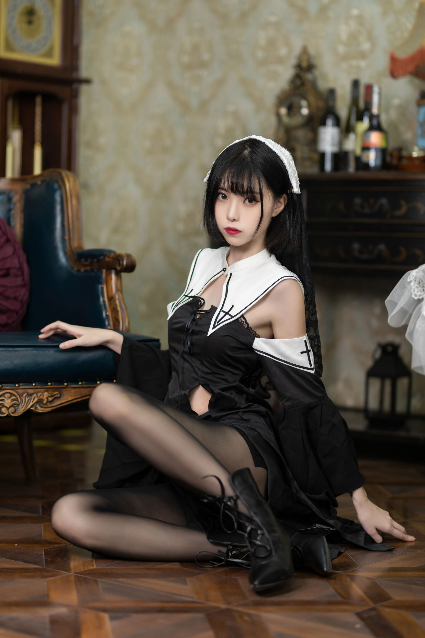 [福利COS] 许岚(叁月life) - 暗黑修女