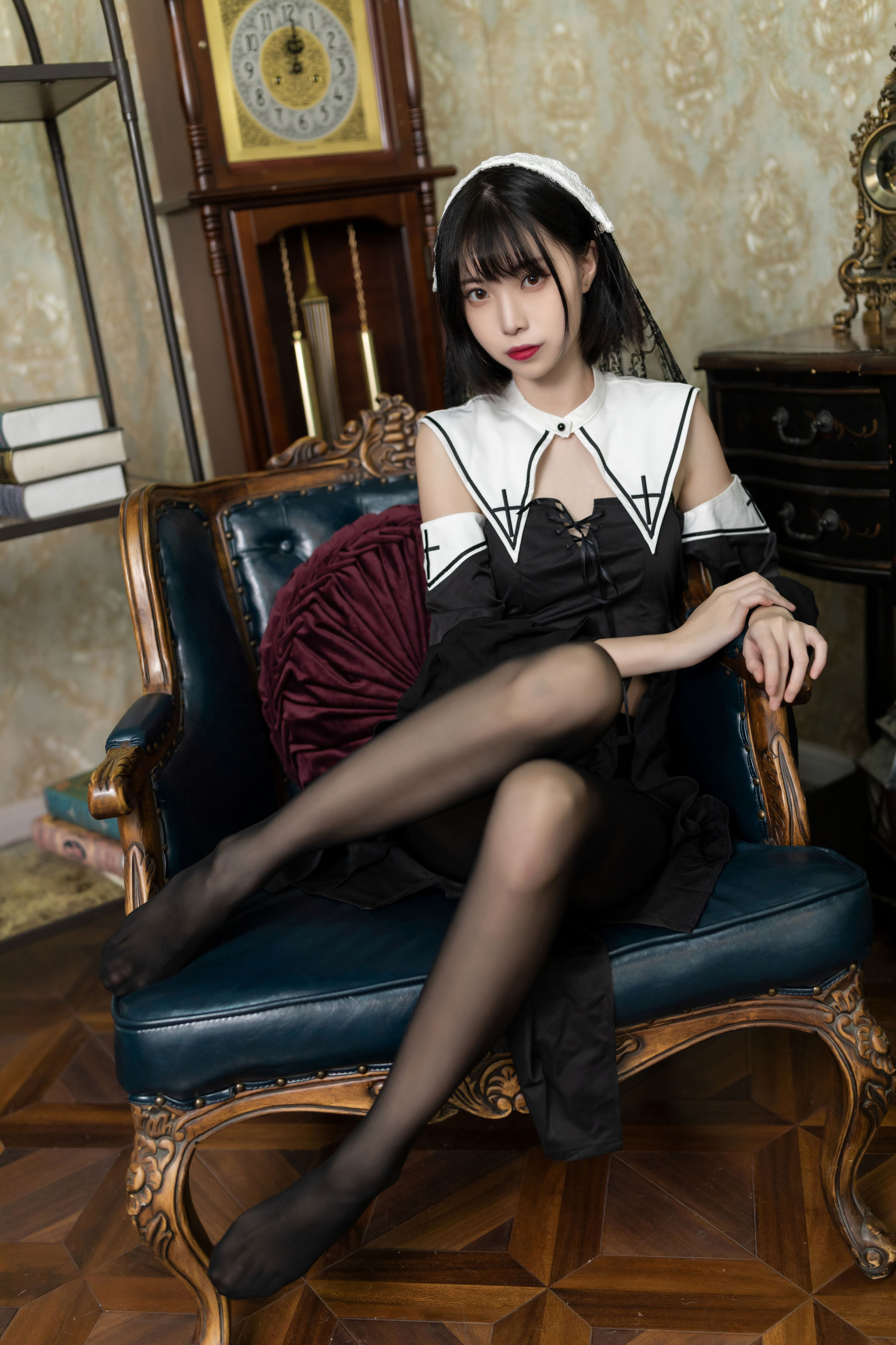 [福利COS] 许岚(叁月life) - 暗黑修女