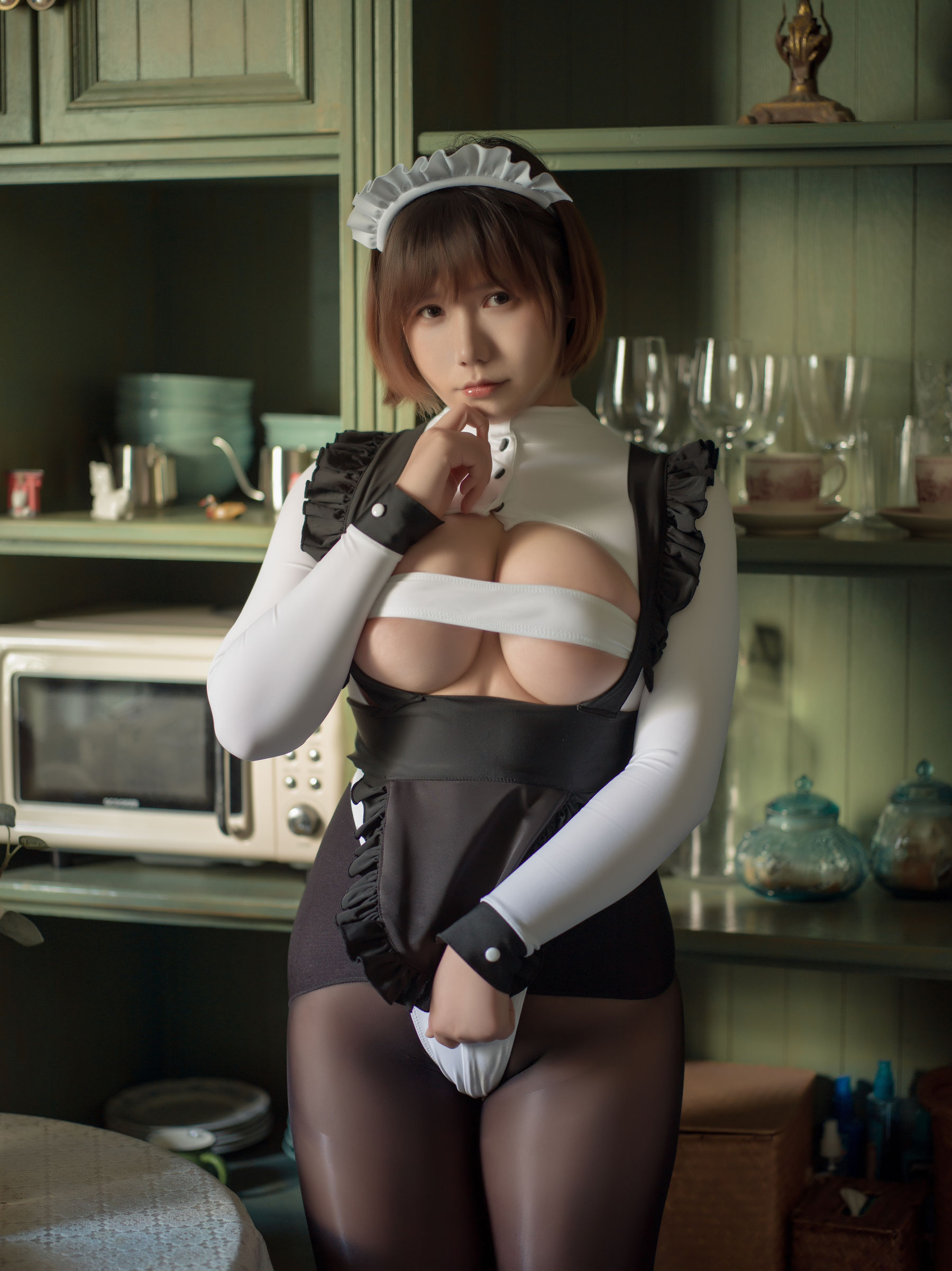 [福利COS] 麻花麻花酱 - 女仆系列
