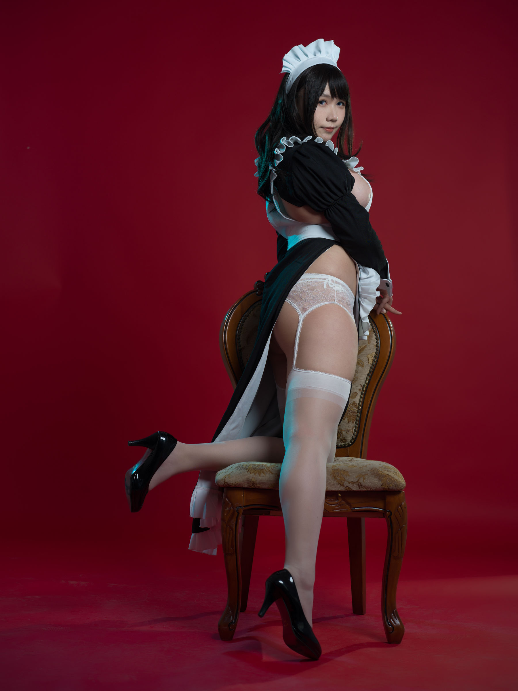 [福利COS] 麻花麻花酱 - 女仆系列