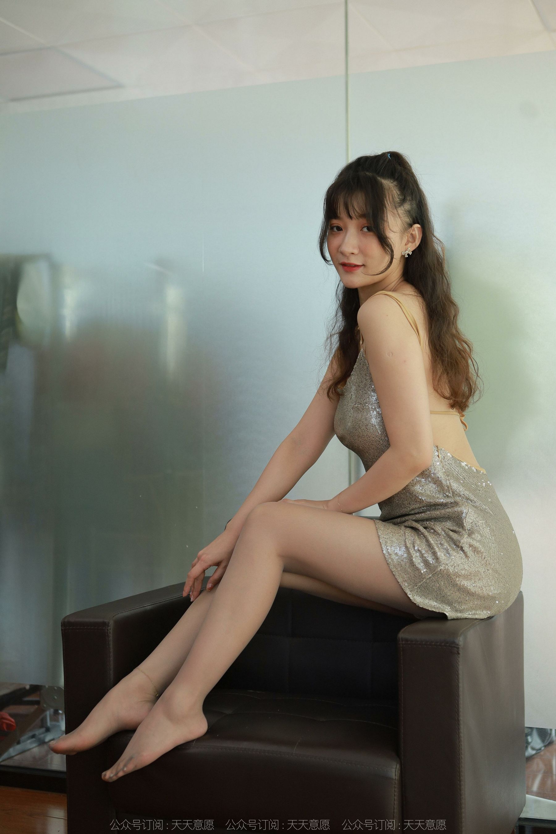 [IESS异思趣向]  模特：秋秋 《金包银》