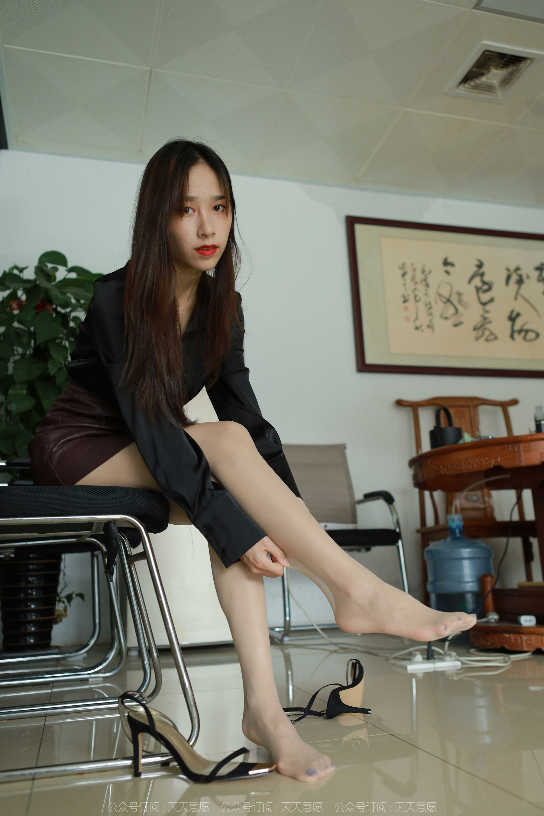 [IESS异思趣向]  模特：美子 《办公室的温情》