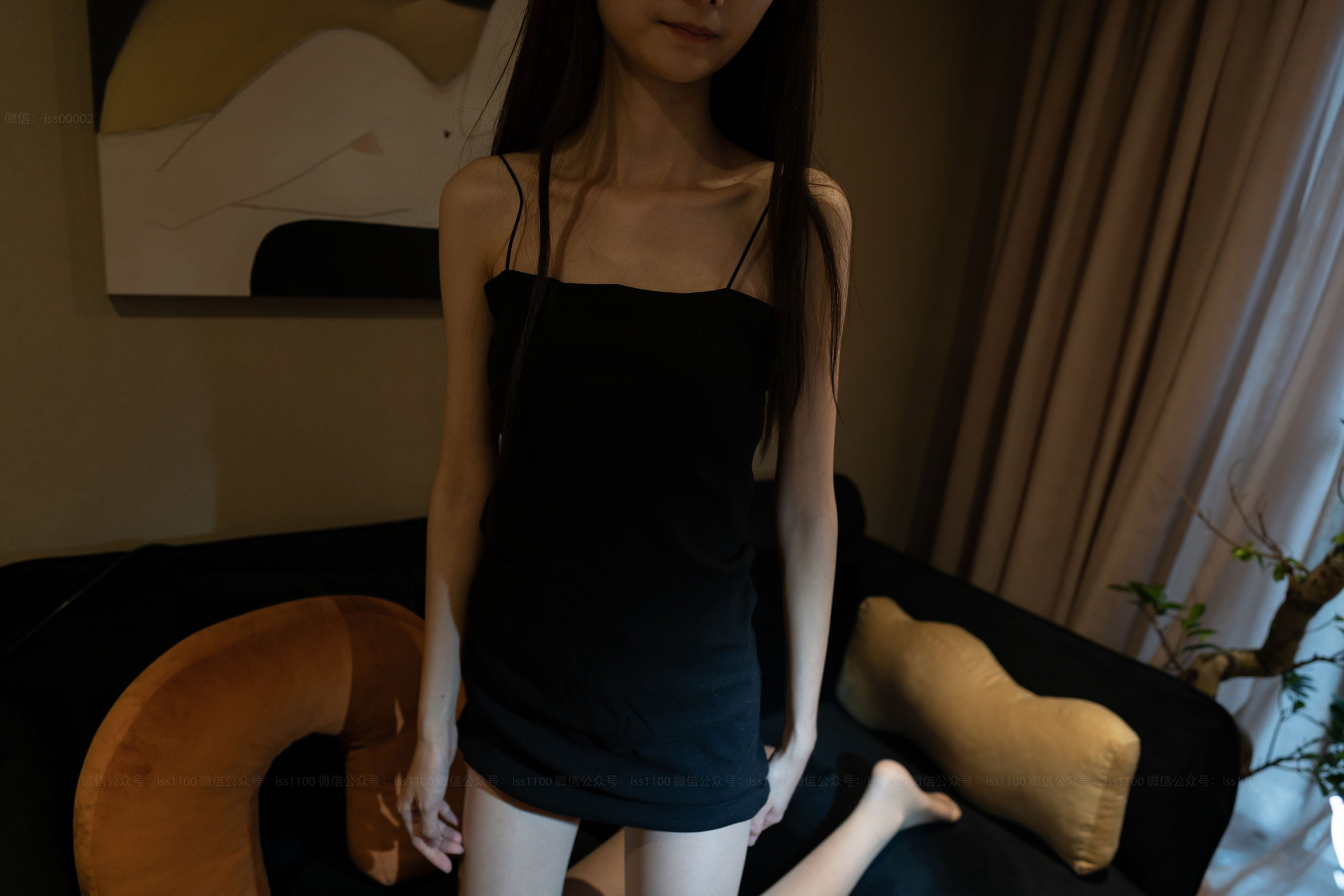[ISS系列]  酸酸 丝袜长腿