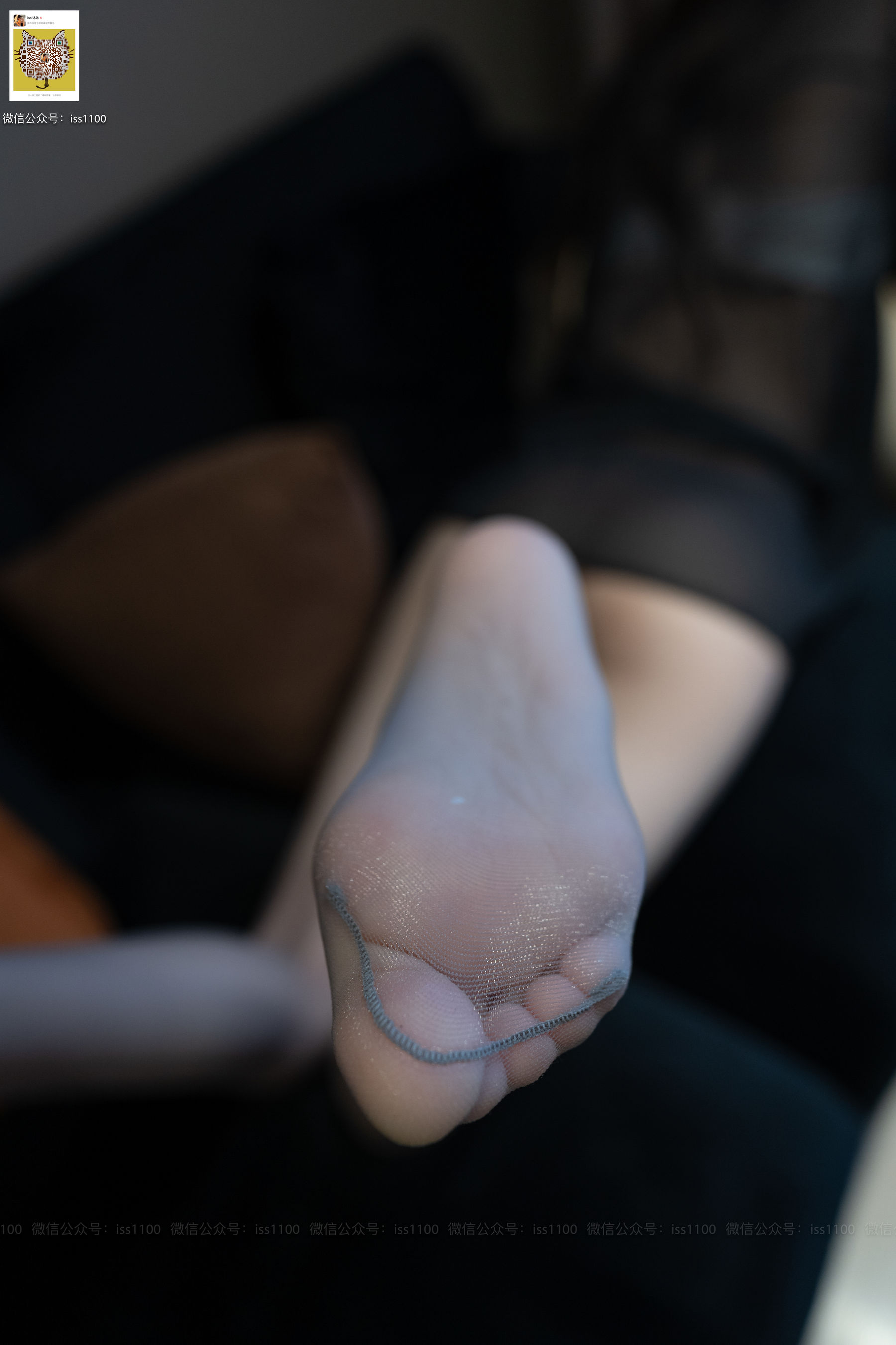 [ISS系列]  酸酸 黑衬衫