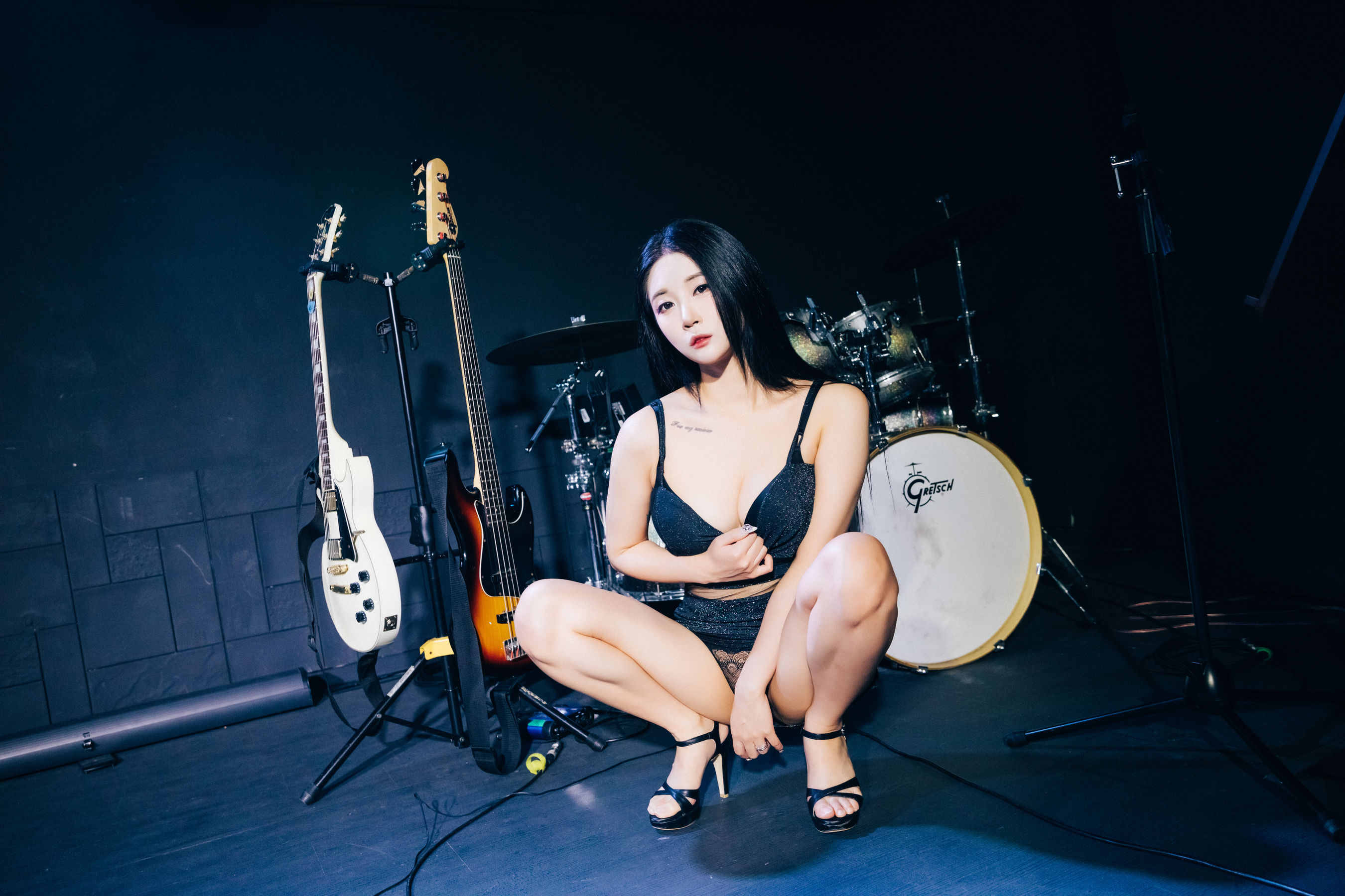 [LOOZY] Bomi - Covert stage