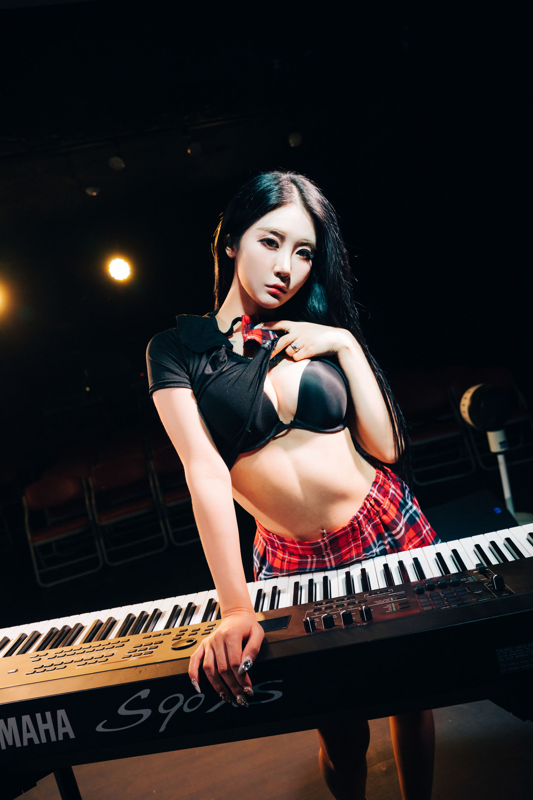 [LOOZY] Bomi - Covert stage