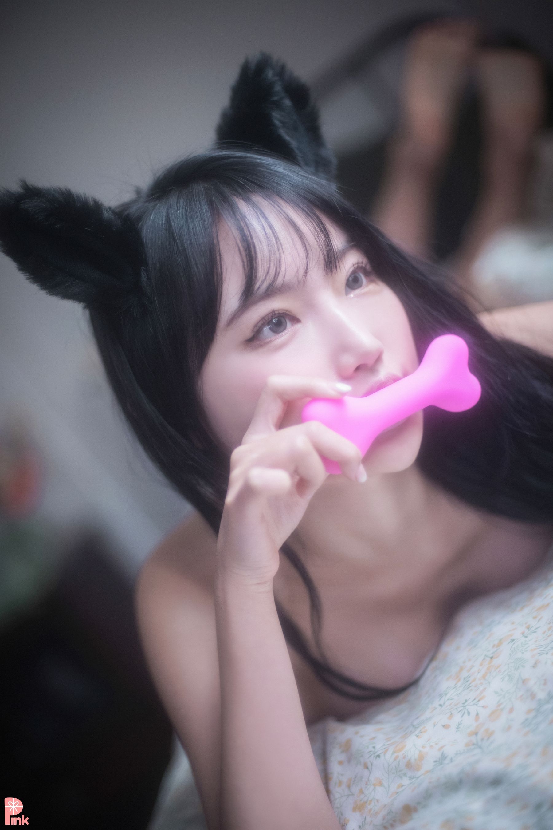 [PINK RIBBON]  Linda - Your Pet