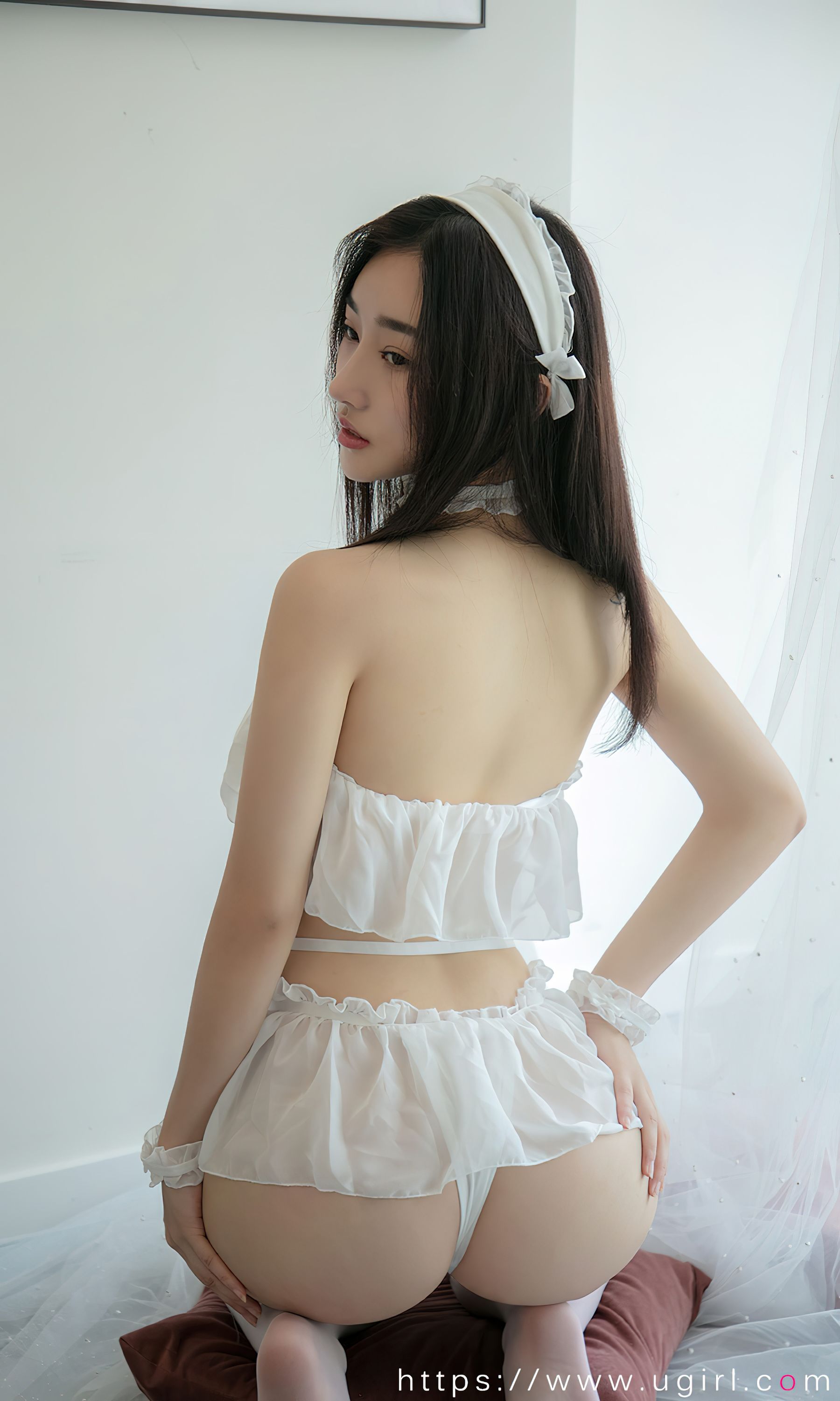 [爱尤物Ugirls] No.2454 西门小玉 邂逅公主