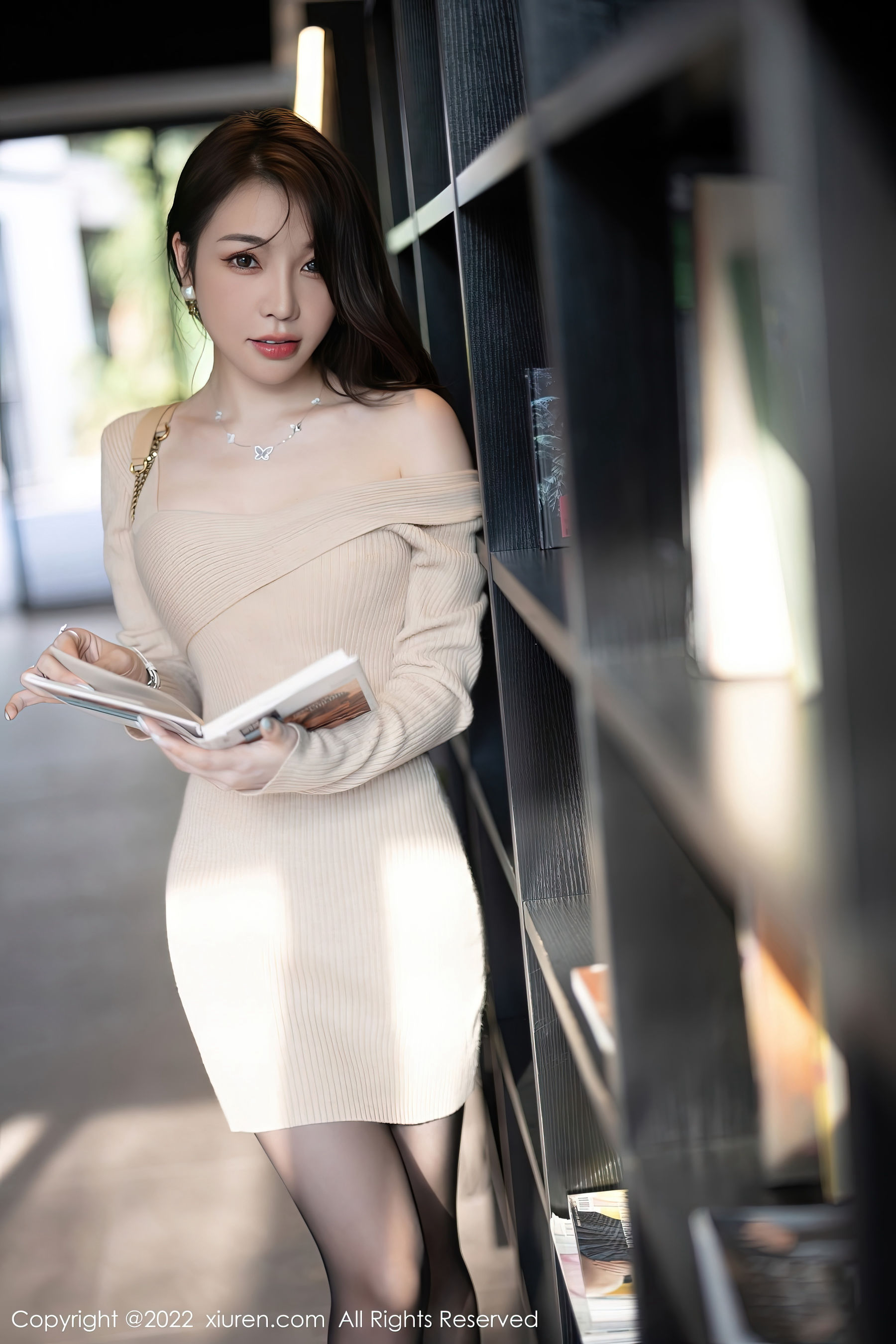 [秀人XiuRen] No.5945 徐莉芝Booty