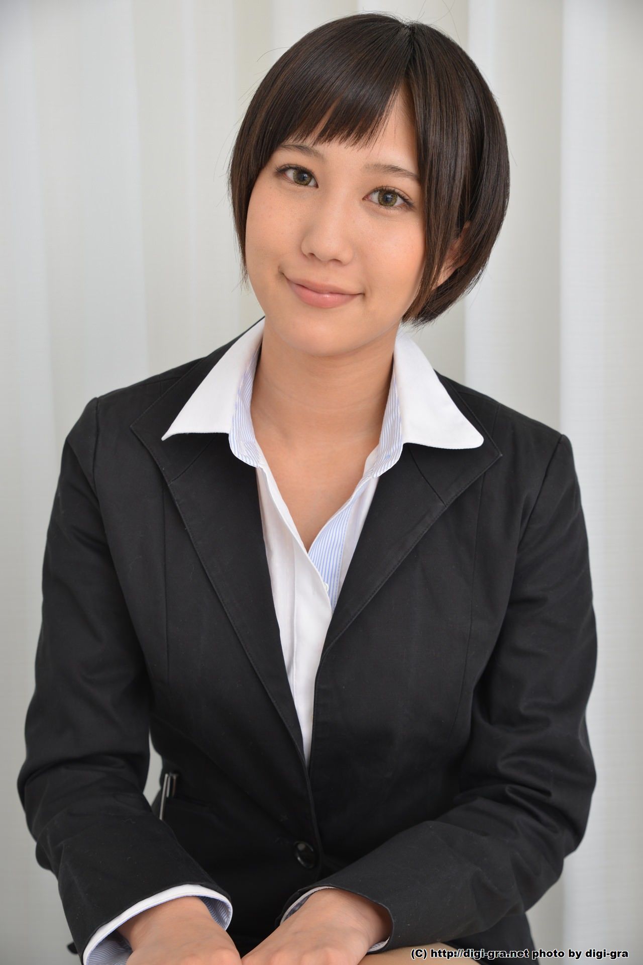 [Digi-Gra] Riku Minato 湊莉久 Photoset 01