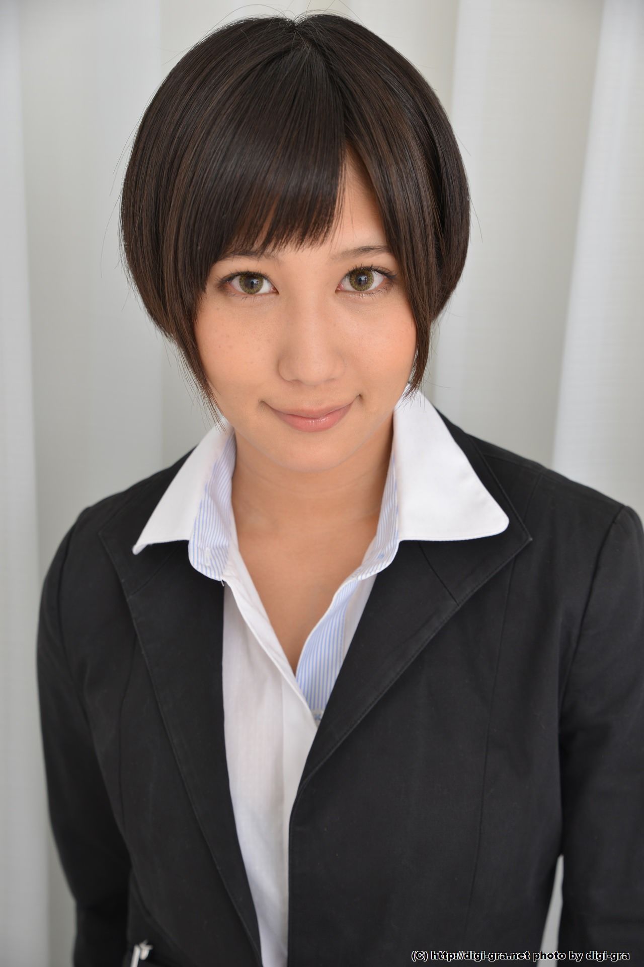 [Digi-Gra] Riku Minato 湊莉久 Photoset 01