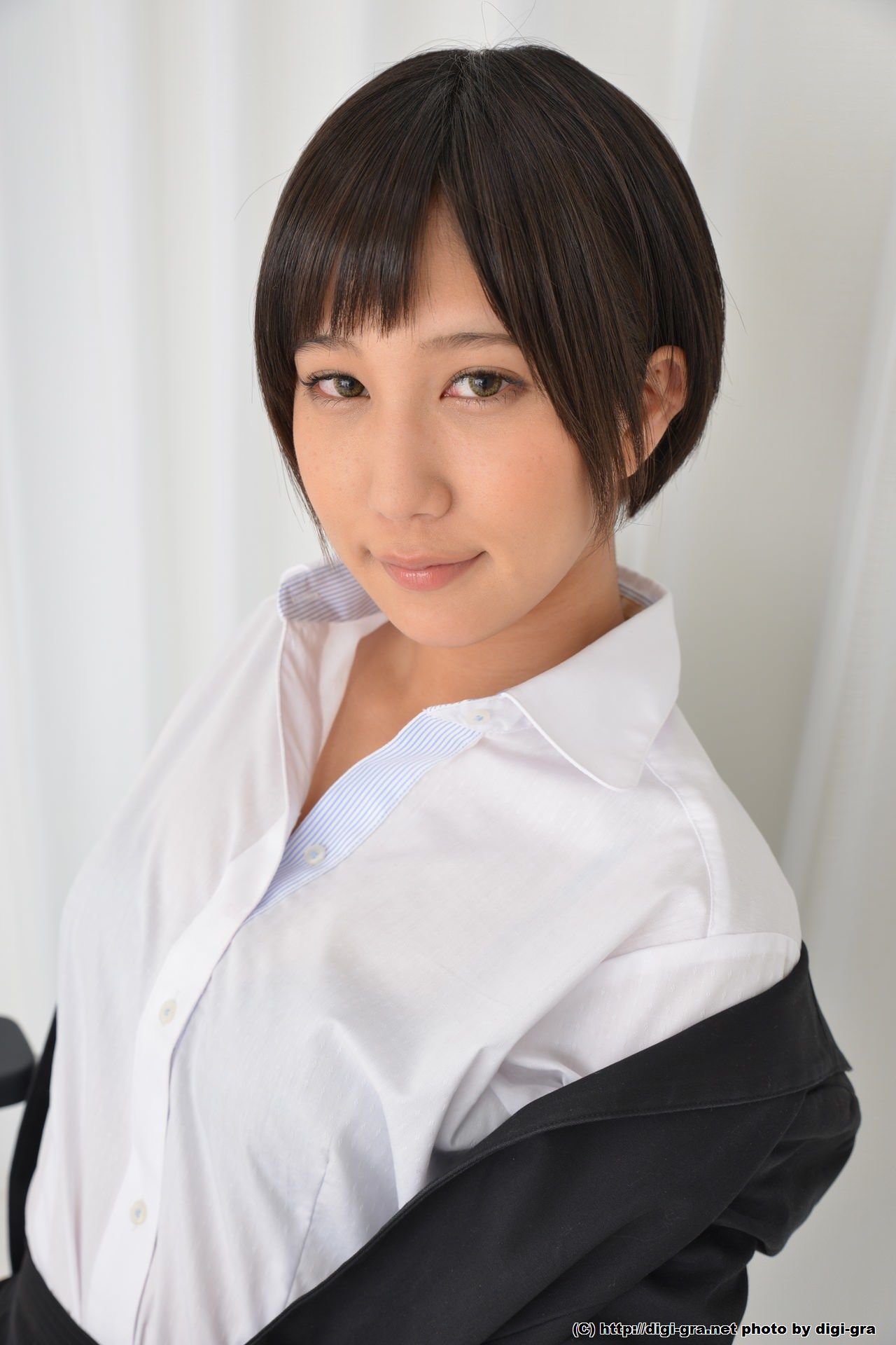 [Digi-Gra] Riku Minato 湊莉久 Photoset 01