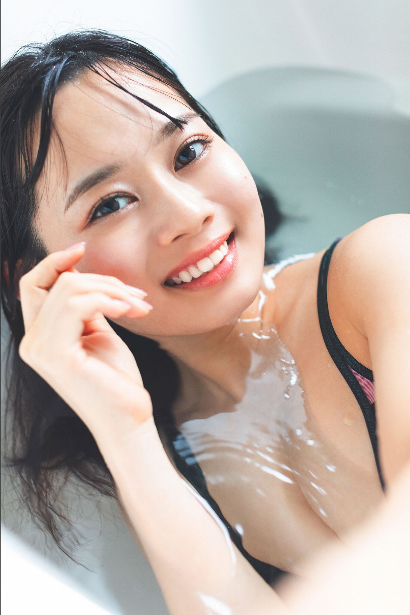 [PB写真集]  ＃ババババンビ 近藤沙瑛子「Pure purple」FRIDAYデジタル写真集