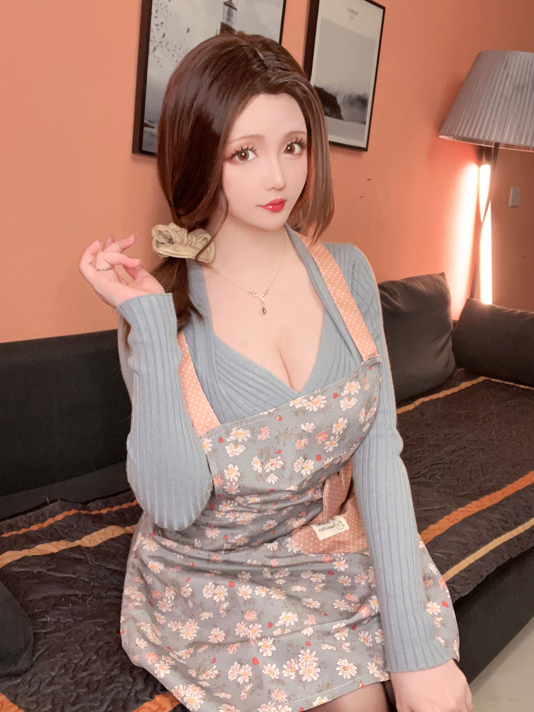 [福利COS] Coser小姐姐星之迟迟 - 同学妈妈的招待