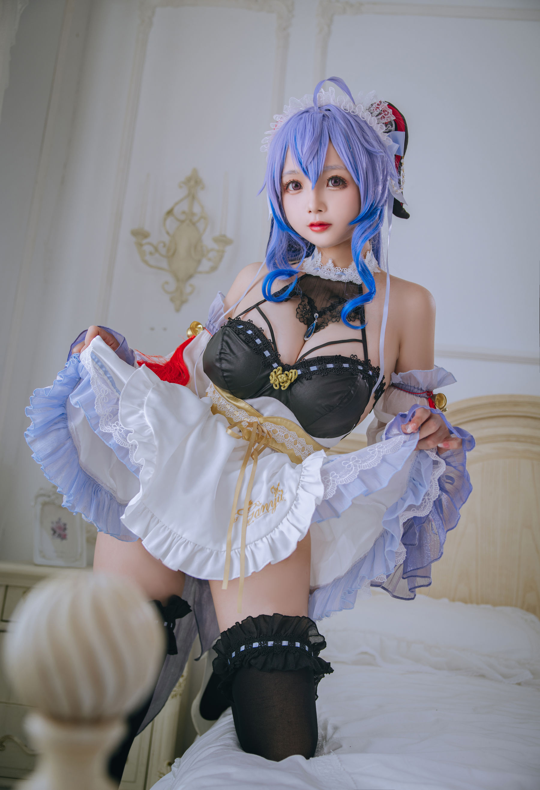 [福利COS] Cosplay日奈娇 - 甘雨女仆