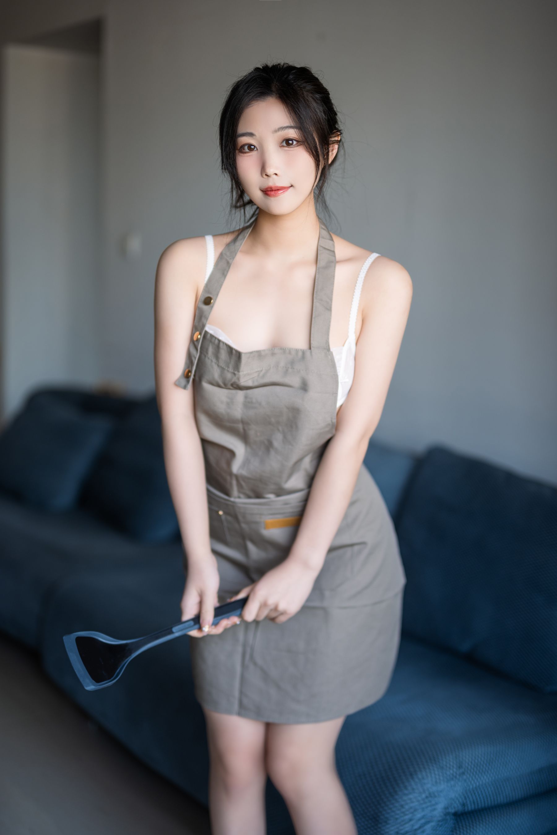 [福利COS] Cosplay汪知子 - 围裙