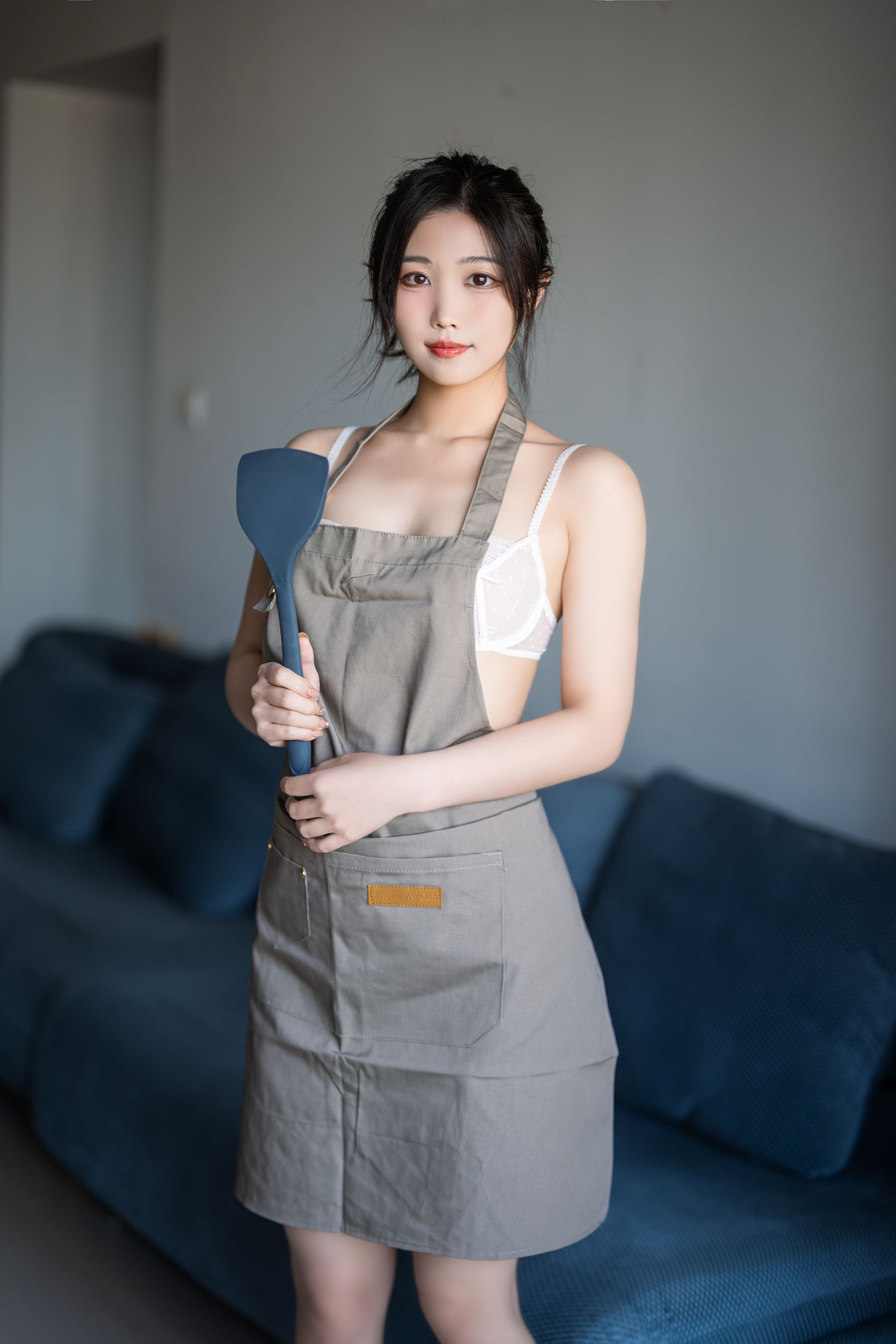 [福利COS] Cosplay汪知子 - 围裙