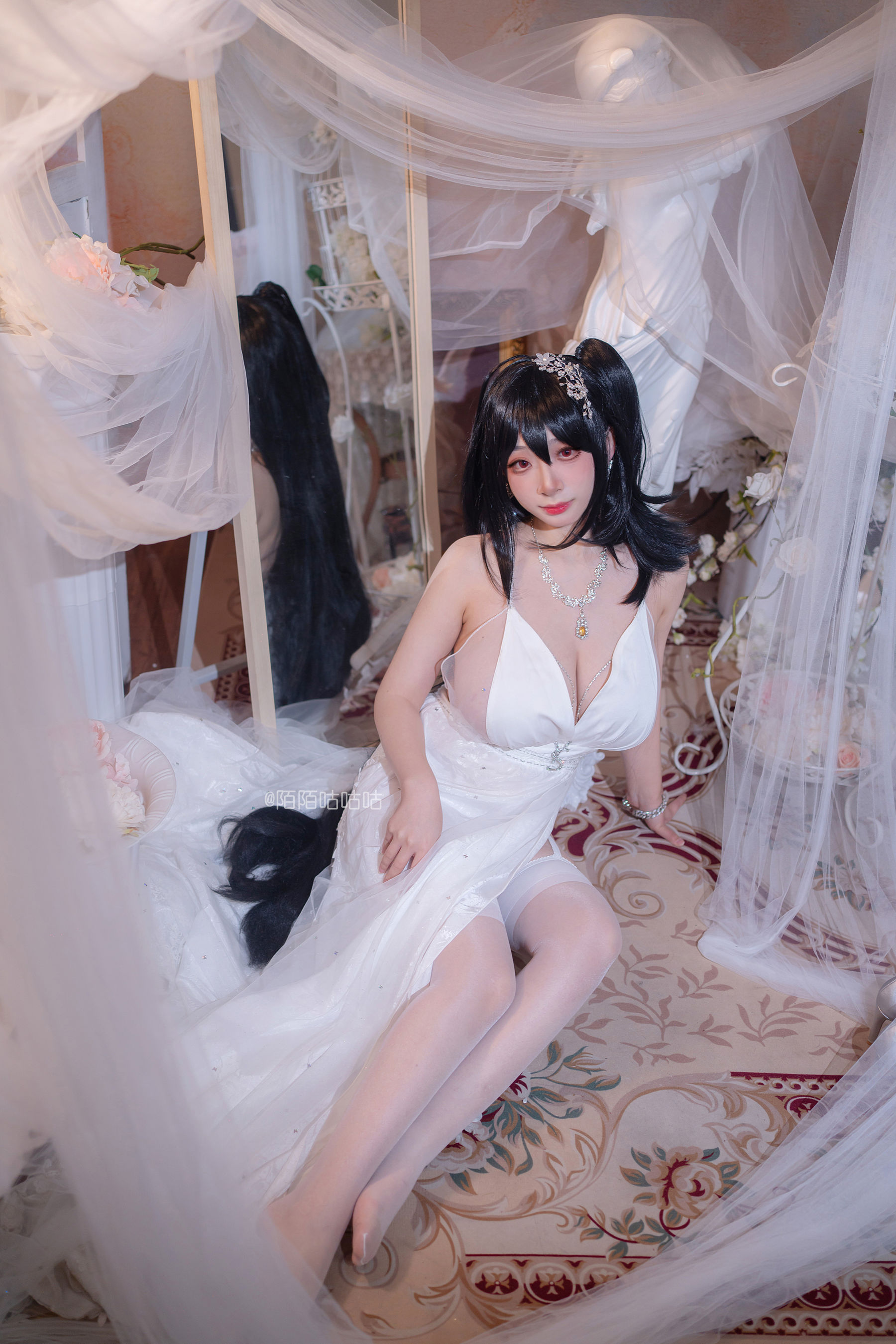 [福利COS] Cosplay美女韶陌陌 - 大凤 婚纱