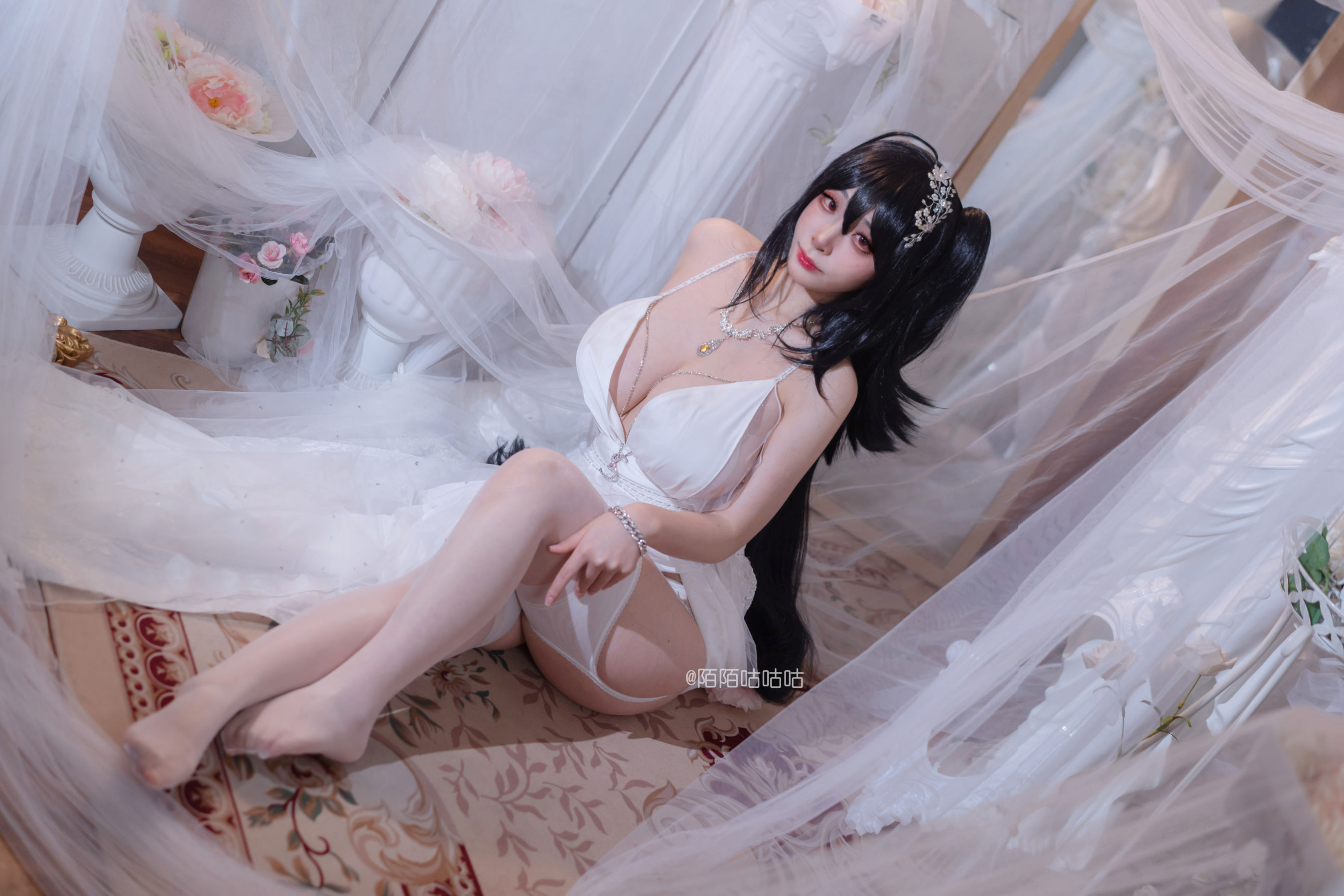 [福利COS] Cosplay美女韶陌陌 - 大凤 婚纱