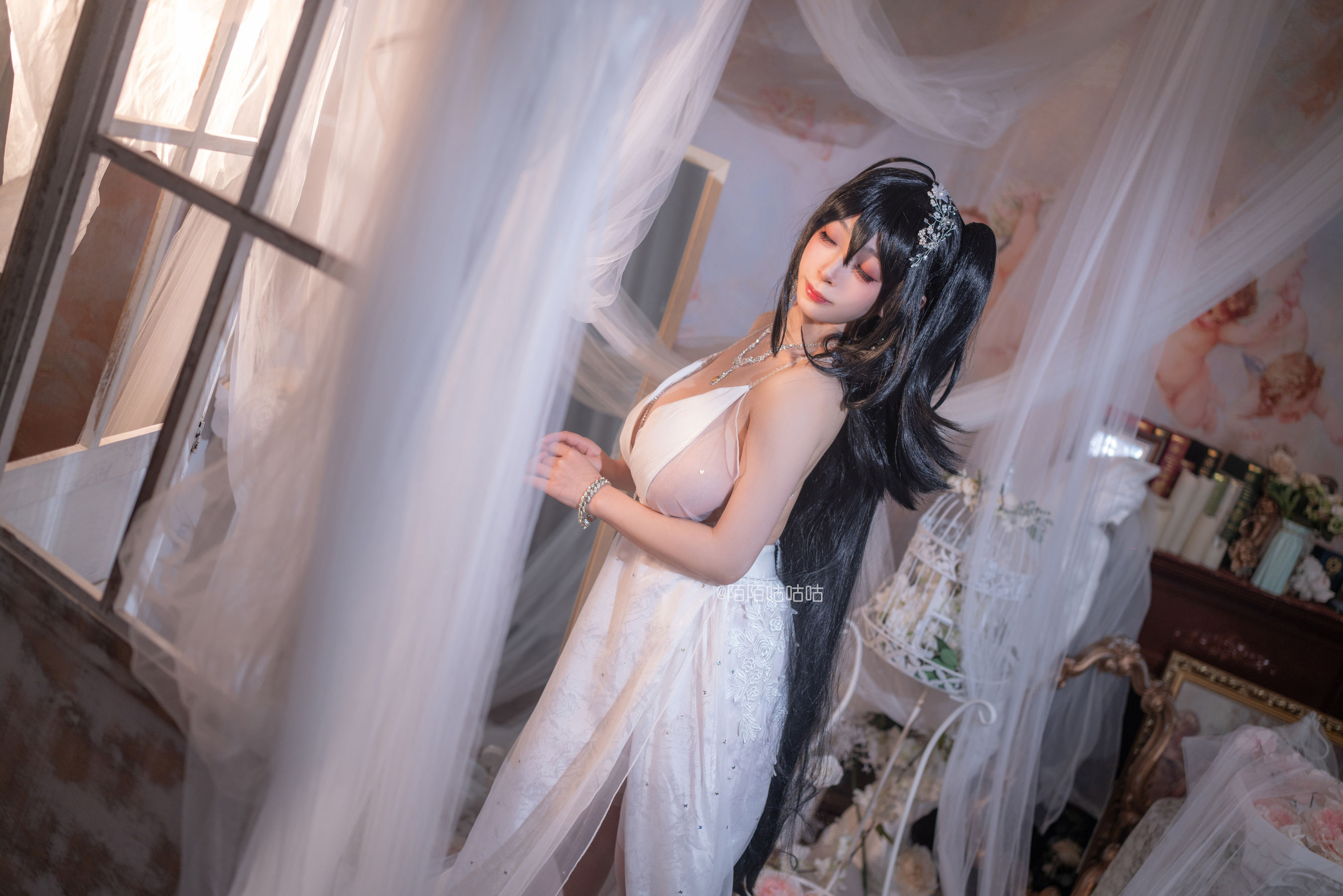 [福利COS] Cosplay美女韶陌陌 - 大凤 婚纱