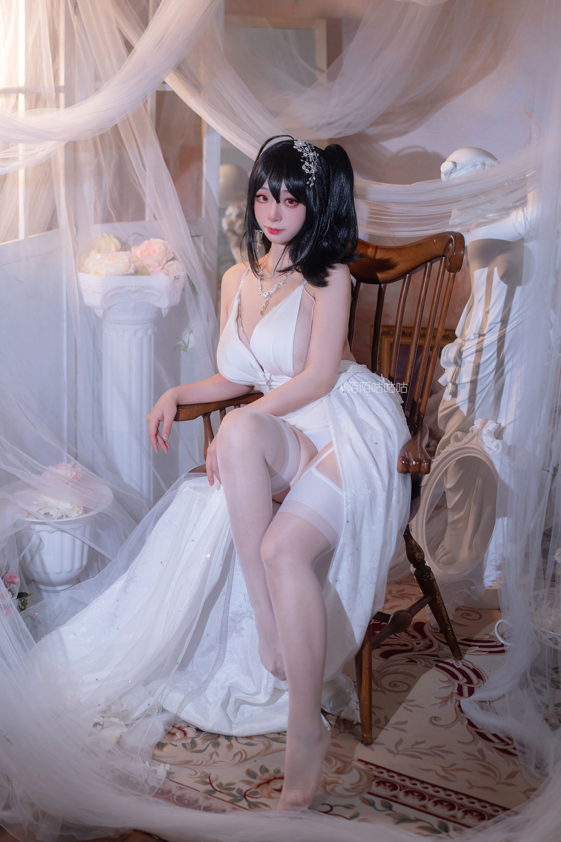 [福利COS] Cosplay美女韶陌陌 - 大凤 婚纱
