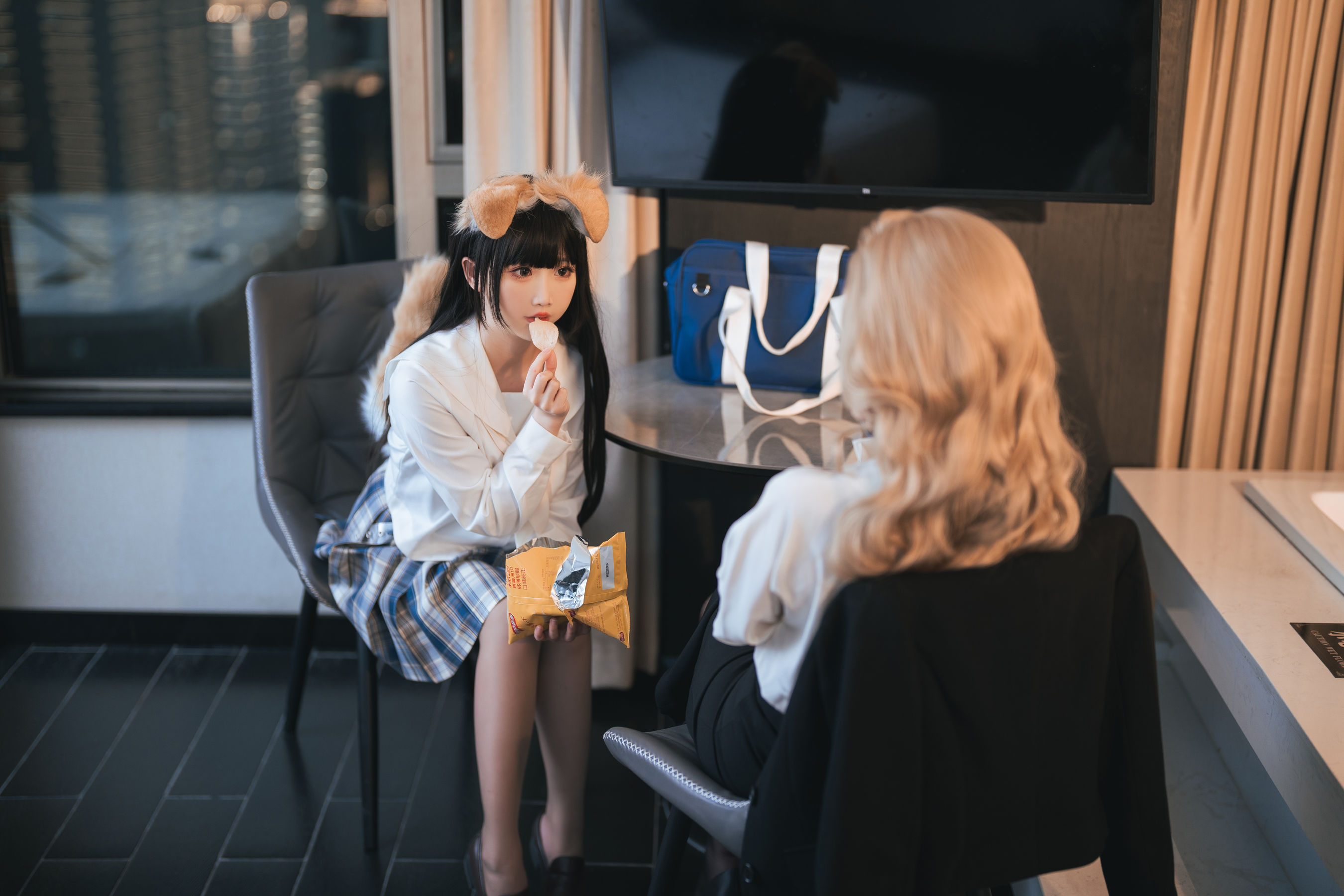 [福利COS] COS福利rioko凉凉子&面饼仙儿 - 女上司双人版