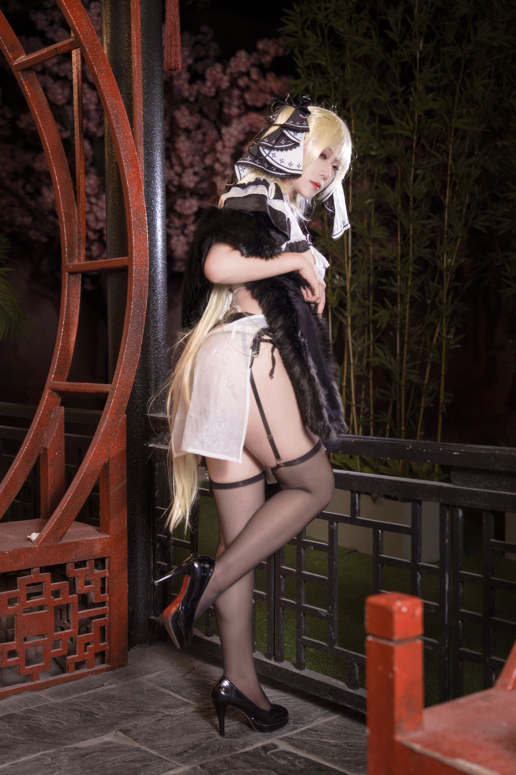 [福利COS] Ho_biiibo - 可畏旗袍