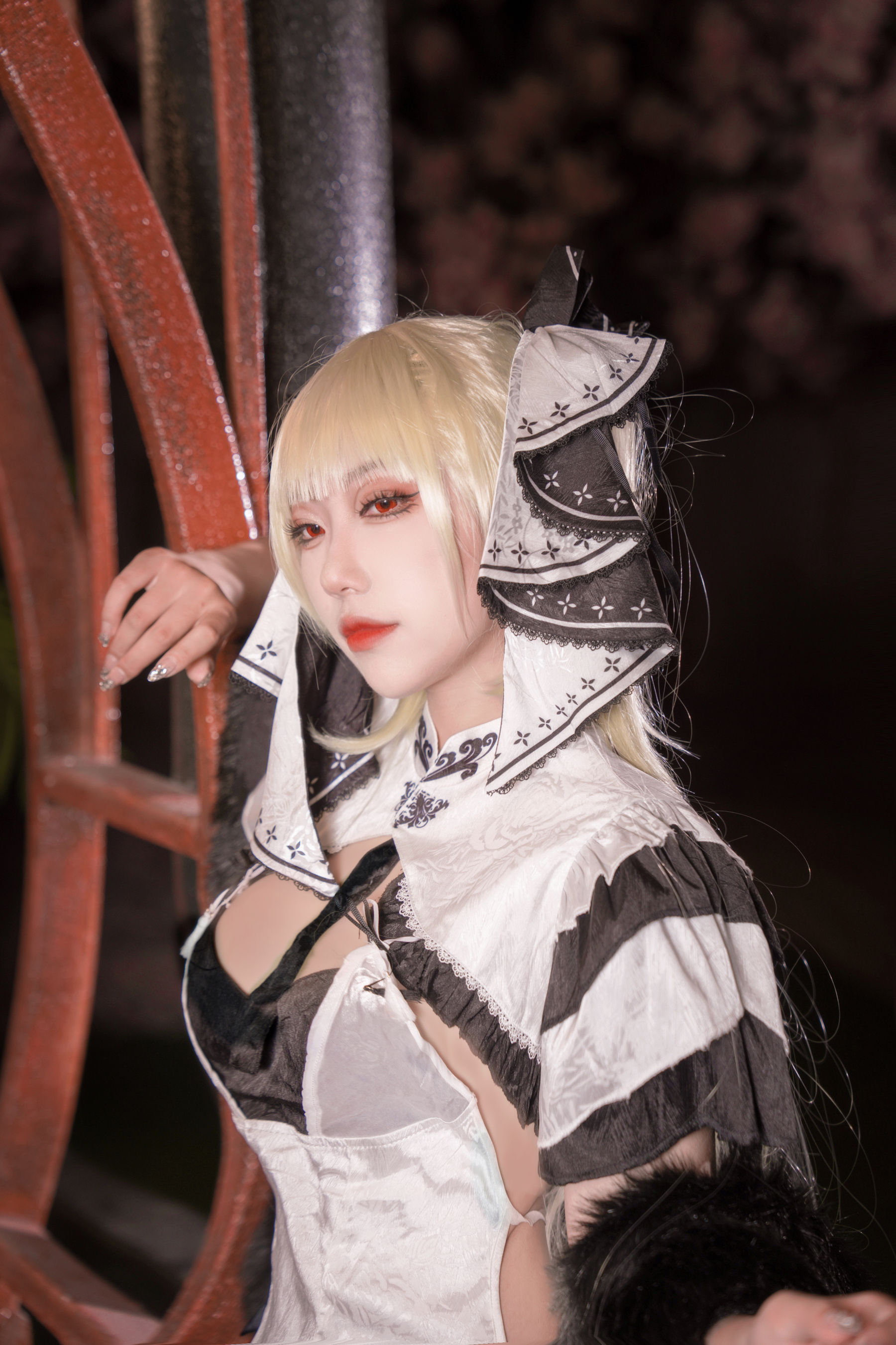 [福利COS] Ho_biiibo - 可畏旗袍