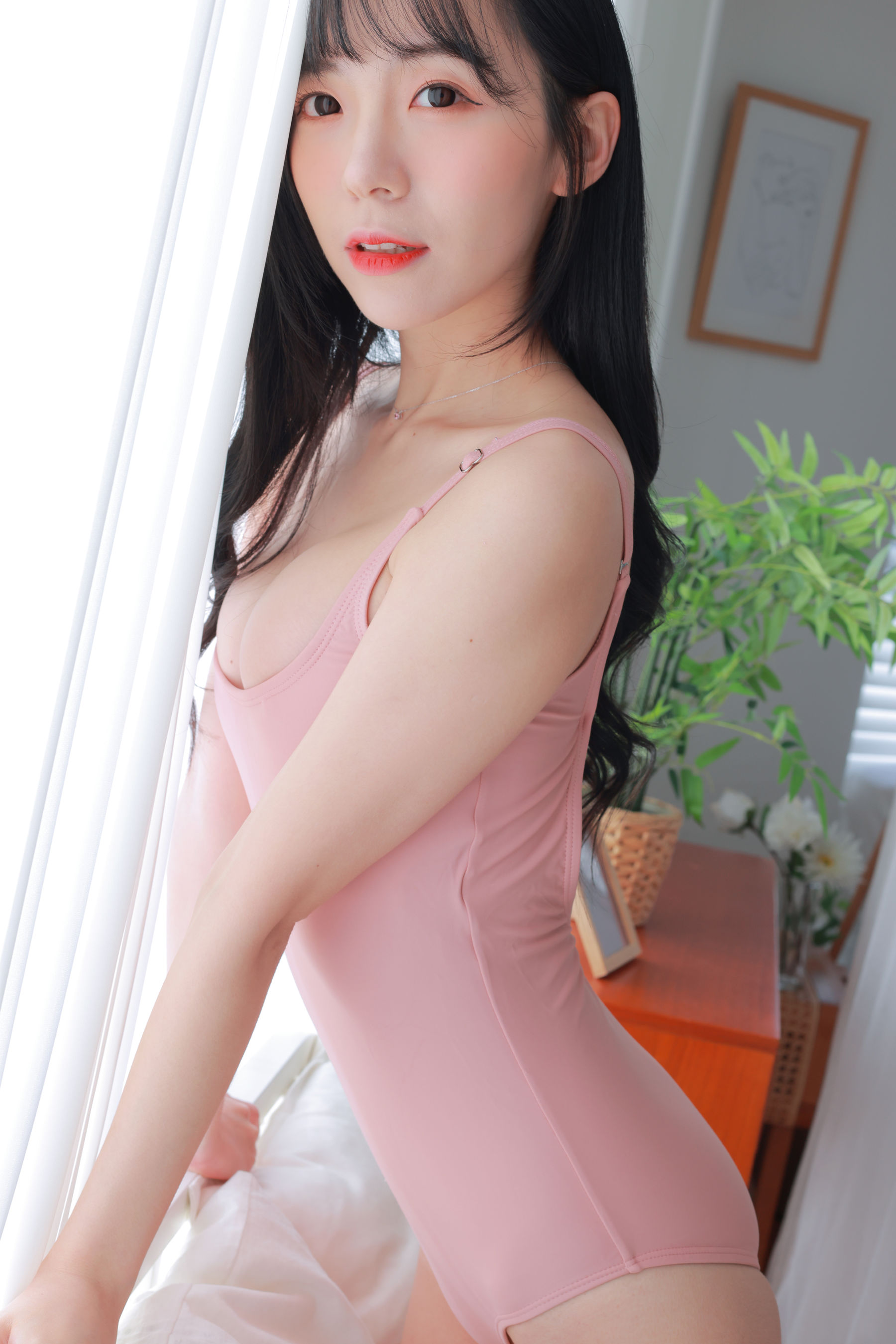 [福利COS] PATREON  Sovely - Housekeeper Photo Set Collection Part 2-1