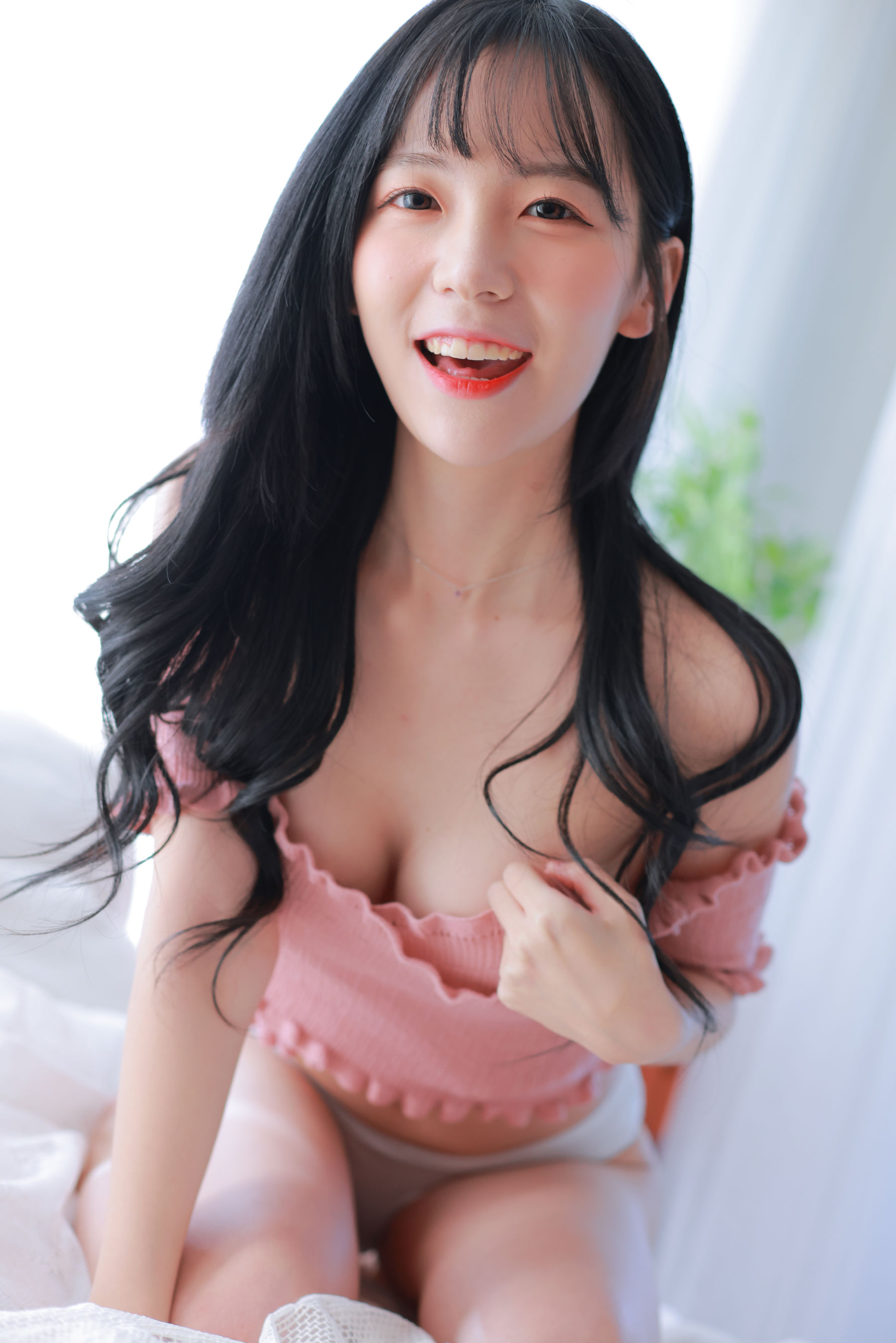 [福利COS] PATREON  Sovely - Housekeeper Photo Set Collection Part 2-1