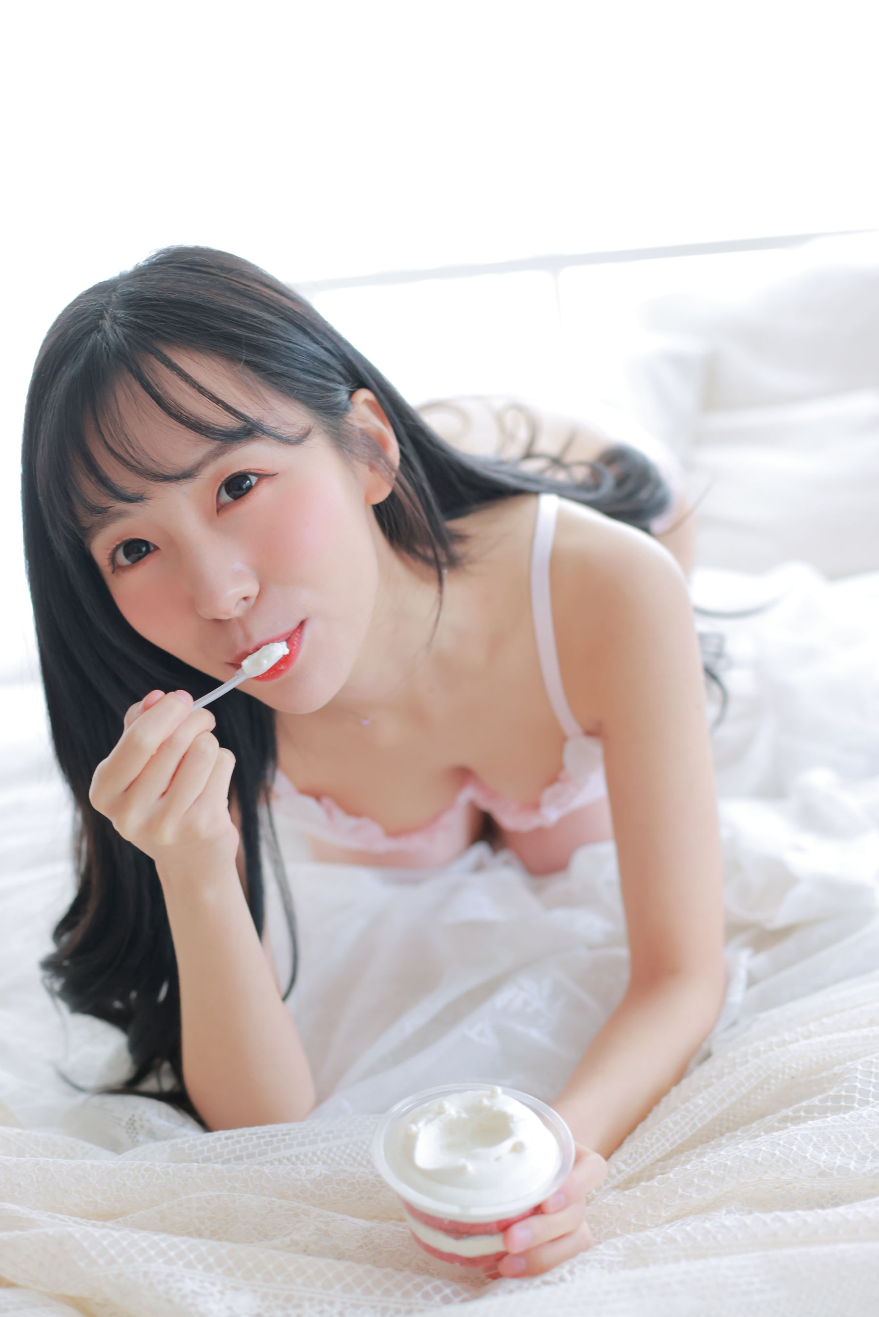 [福利COS] PATREON  Sovely - Housekeeper Photo Set Collection Part 2-2