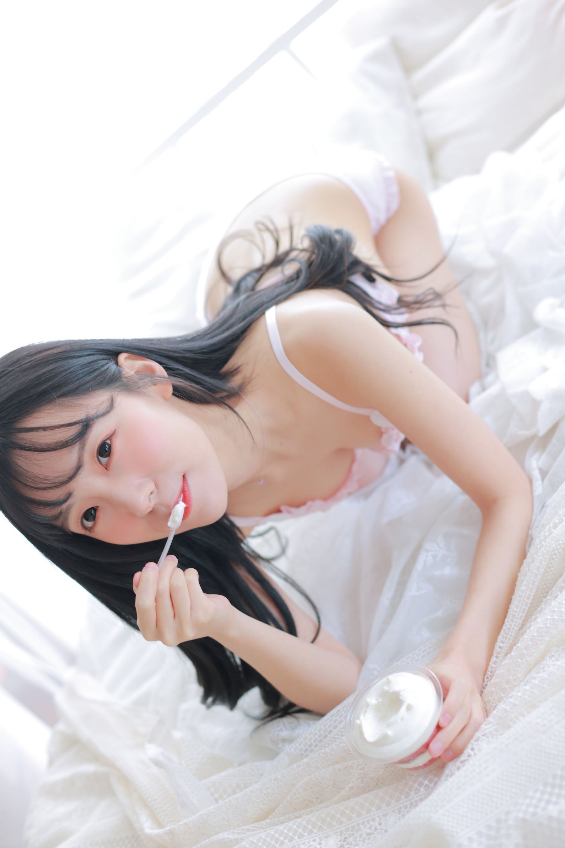 [福利COS] PATREON  Sovely - Housekeeper Photo Set Collection Part 2-2