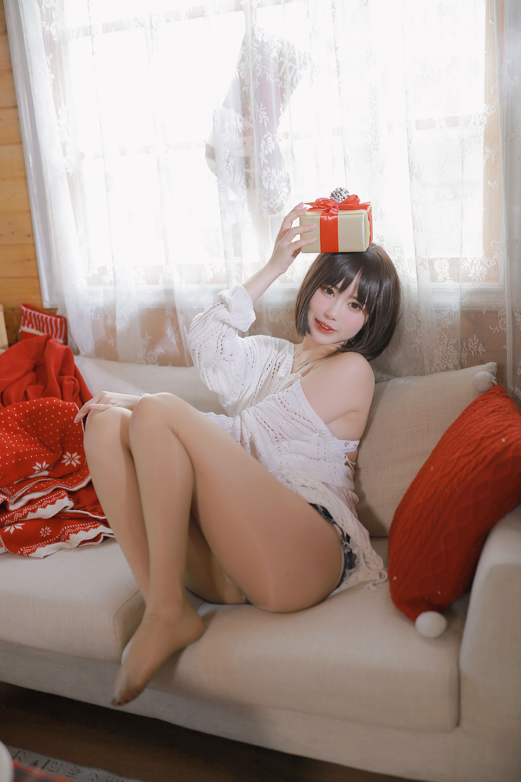 [福利COS] Tina很妖孽呀 - 温柔短发妹妹