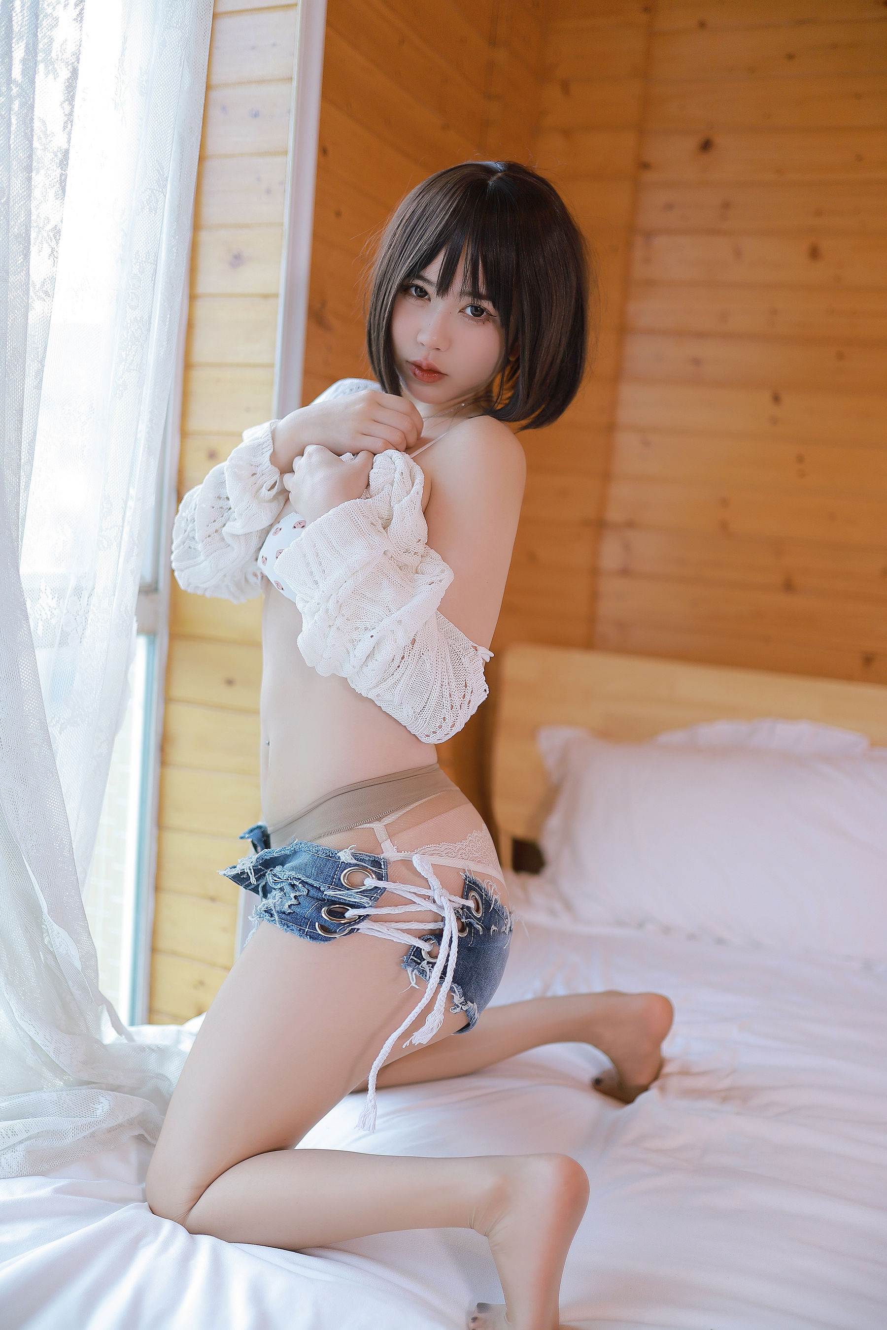 [福利COS] Tina很妖孽呀 - 温柔短发妹妹