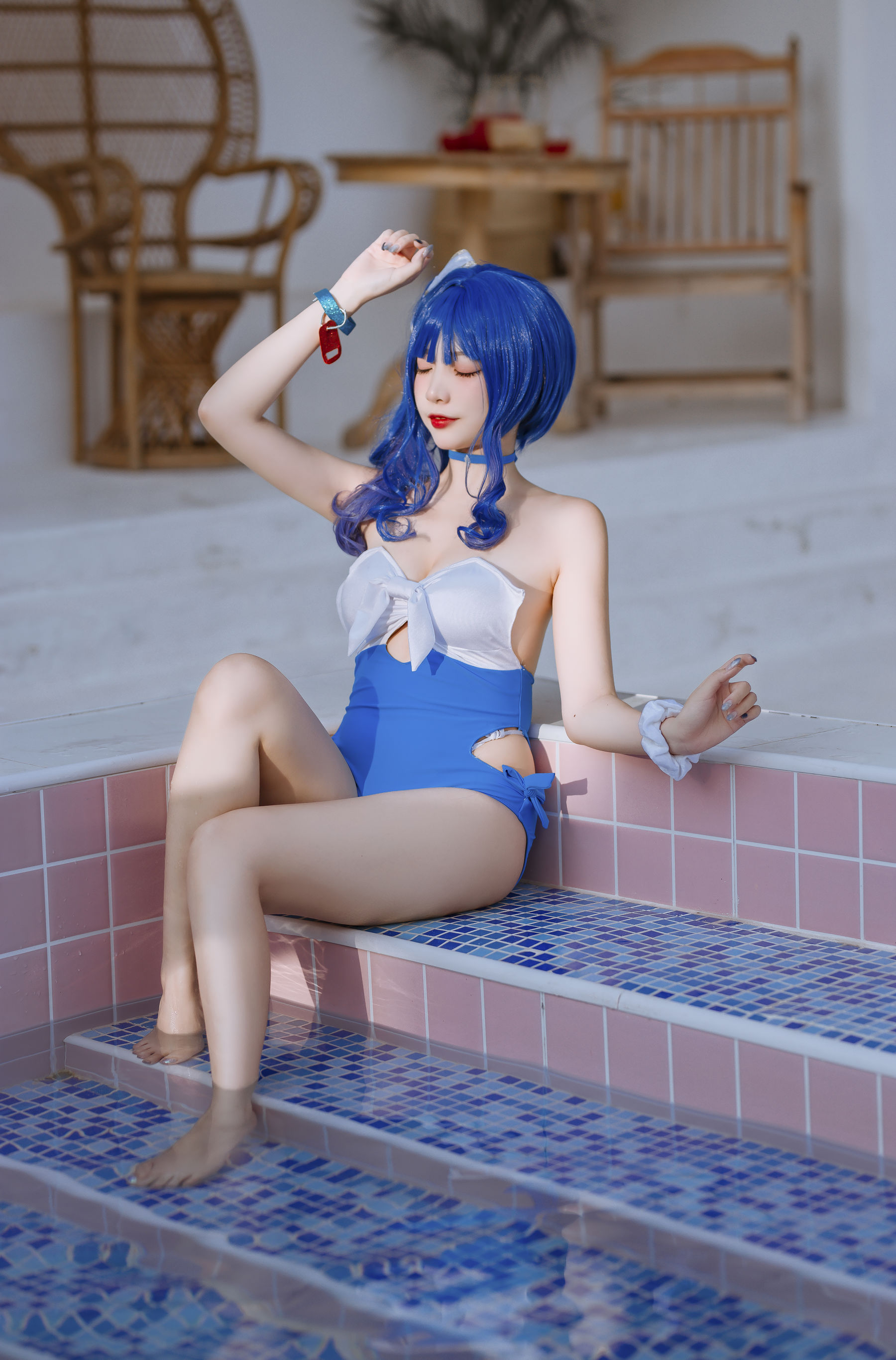 [福利COS] 人气Coser二佐Nisa - 碧蓝 圣路易斯泳装