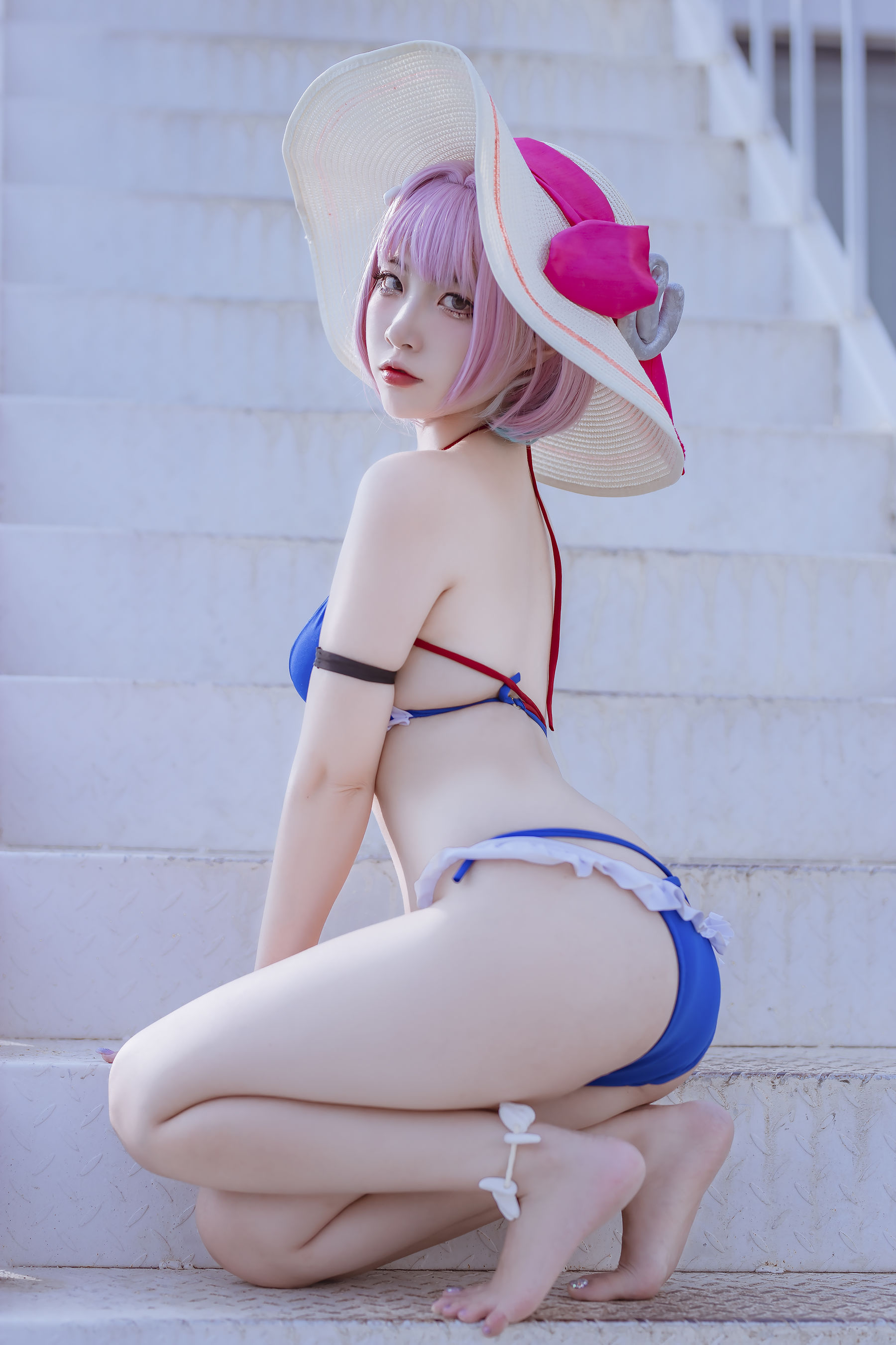 [福利COS] 人气Coser二佐Nisa - 碧蓝 塔尔图泳装