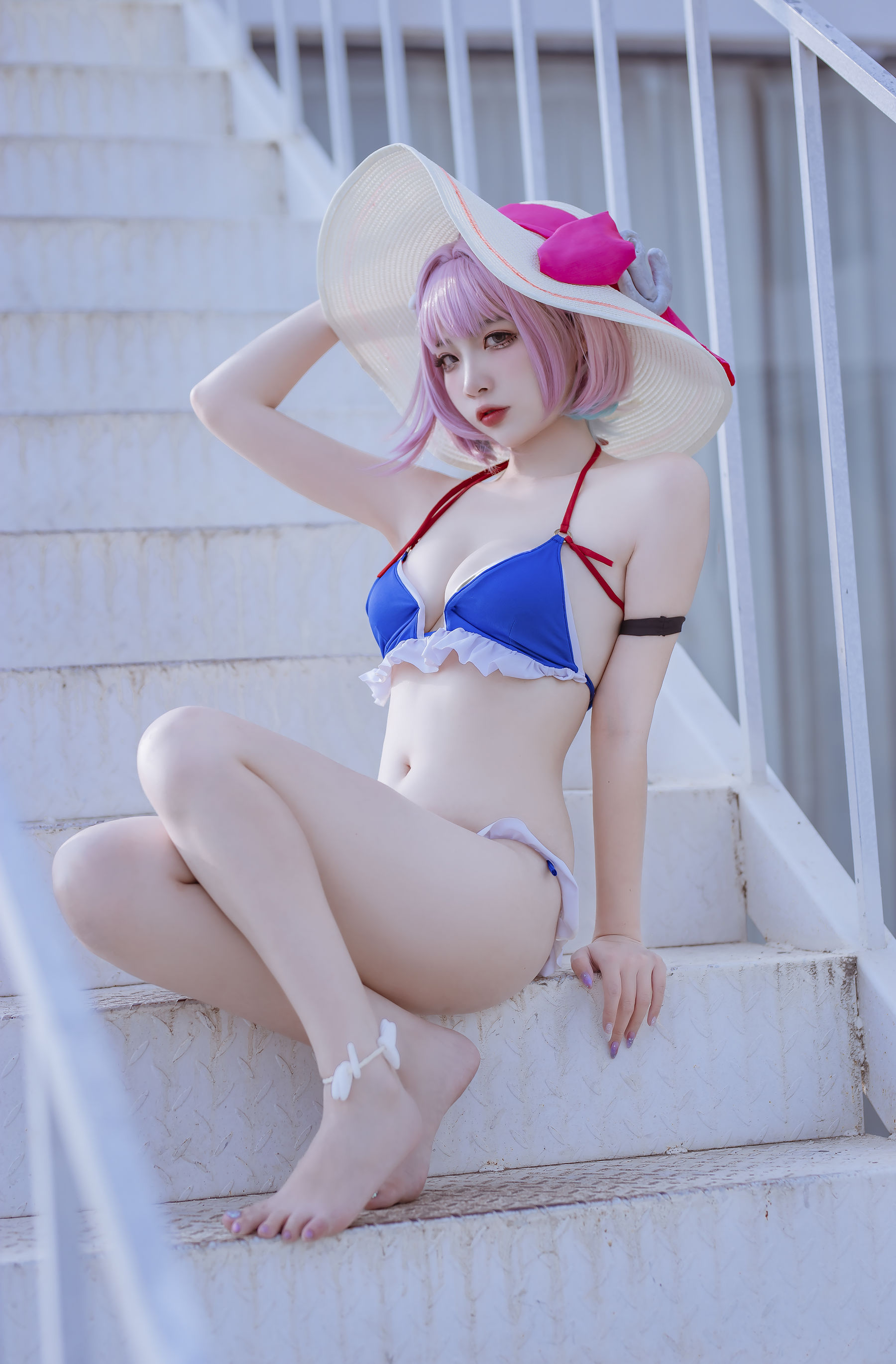 [福利COS] 人气Coser二佐Nisa - 碧蓝 塔尔图泳装