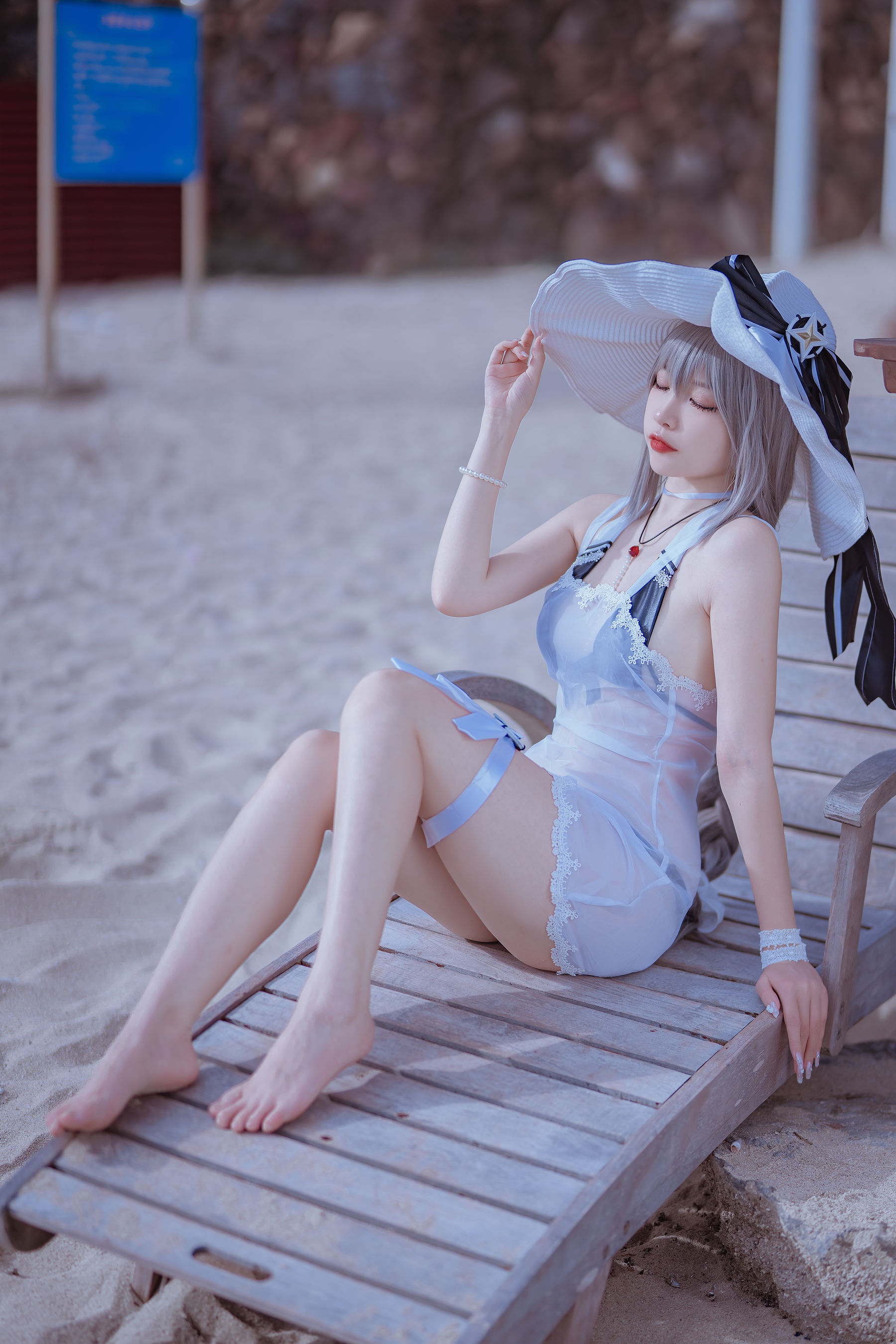 [福利COS] 人气Coser二佐Nisa - 碧蓝 天鹰泳装