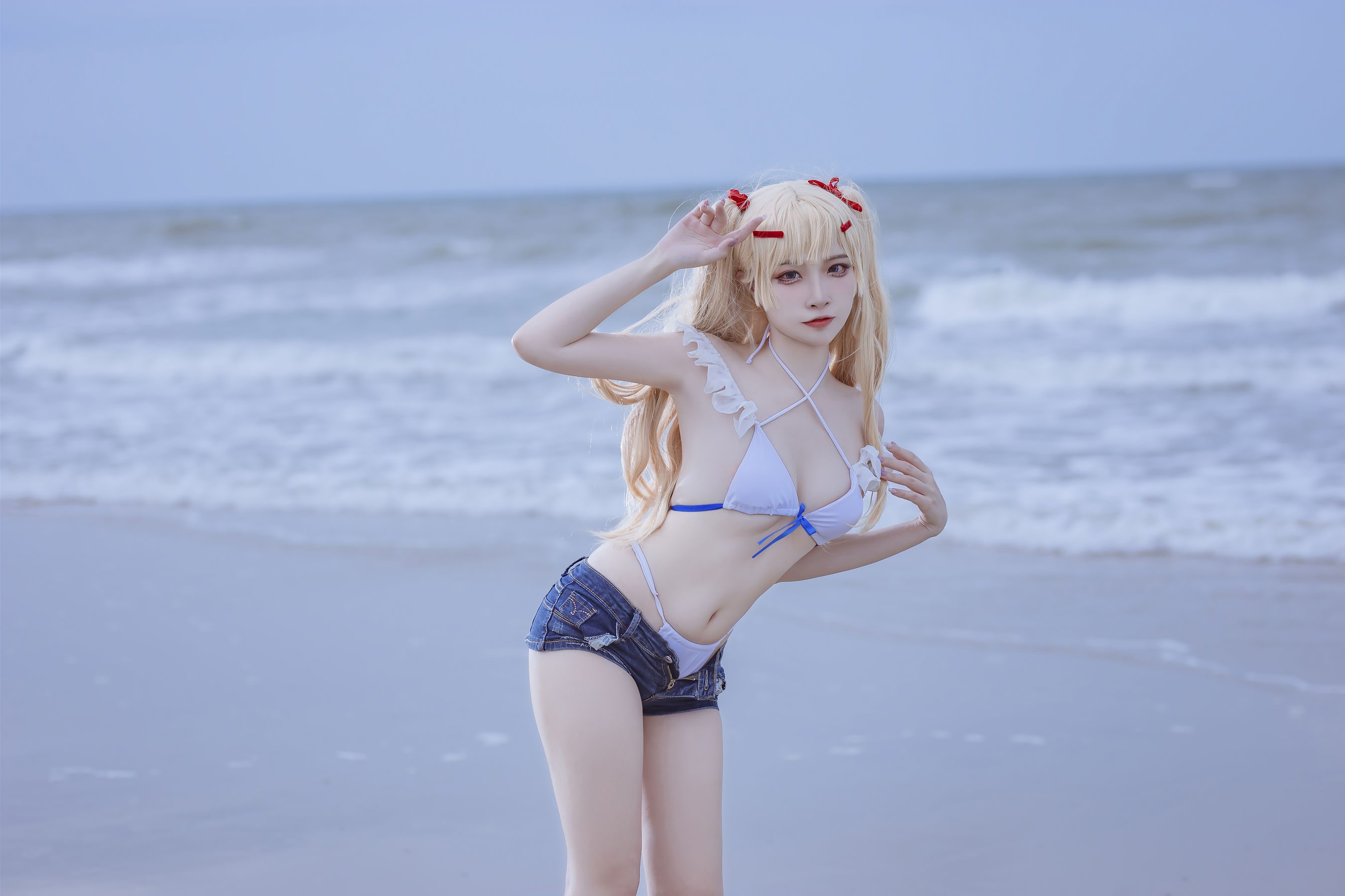 [福利COS] 人气Coser二佐Nisa - 碧蓝 苏塞克斯泳装